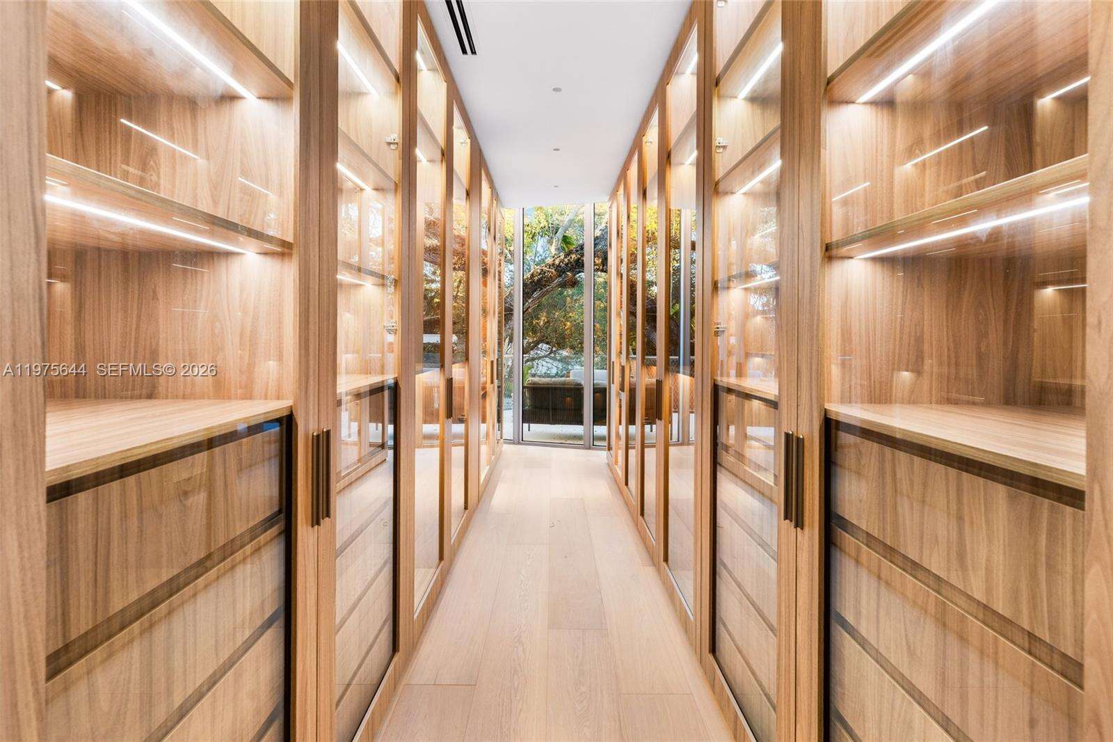 1616 Onaway Dr, Miami, FL 33133 | Picture 42