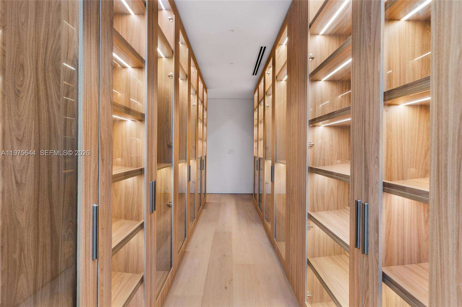 1616 Onaway Dr, Miami, FL 33133 | Picture 43