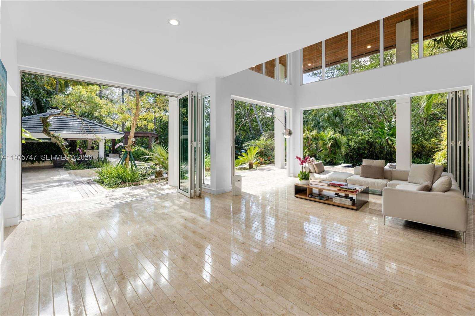 7150 Lago Dr, Coral Gables, FL 33143 | Picture 11