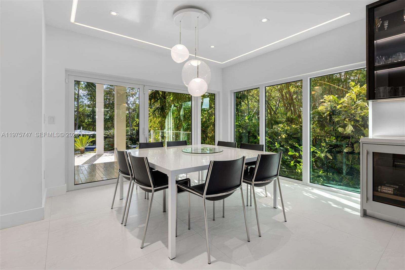 7150 Lago Dr, Coral Gables, FL 33143 | Picture 14