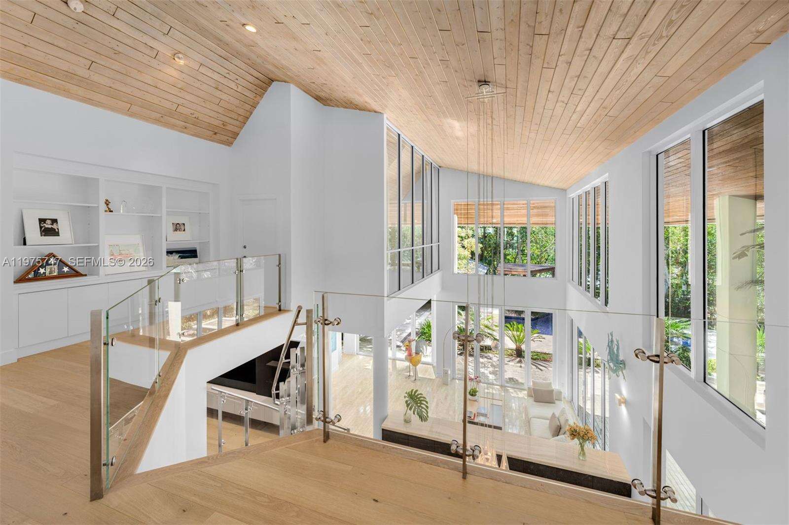 7150 Lago Dr, Coral Gables, FL 33143 | Picture 18