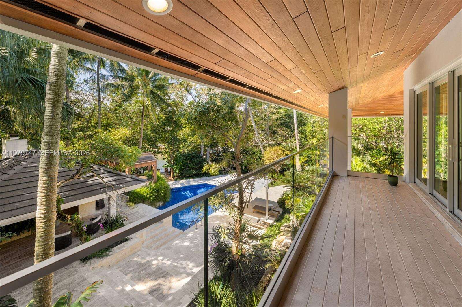 7150 Lago Dr, Coral Gables, FL 33143 | Picture 22