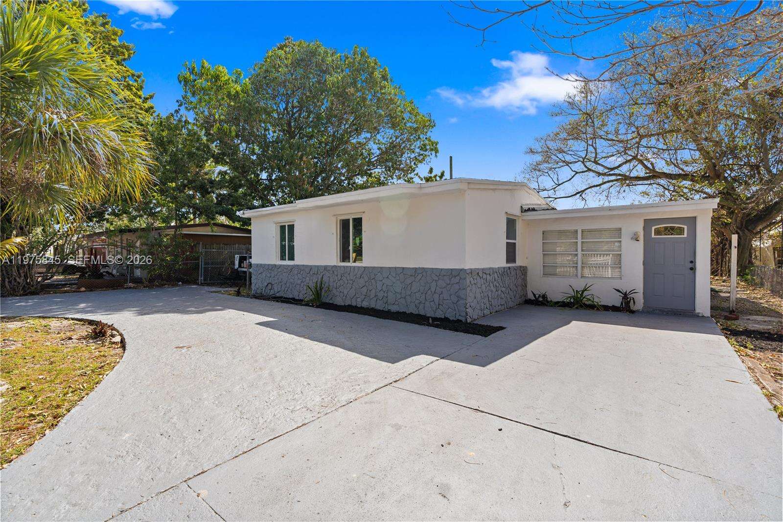4520 38th St, West Park, FL 33023 - For Sale photo 3