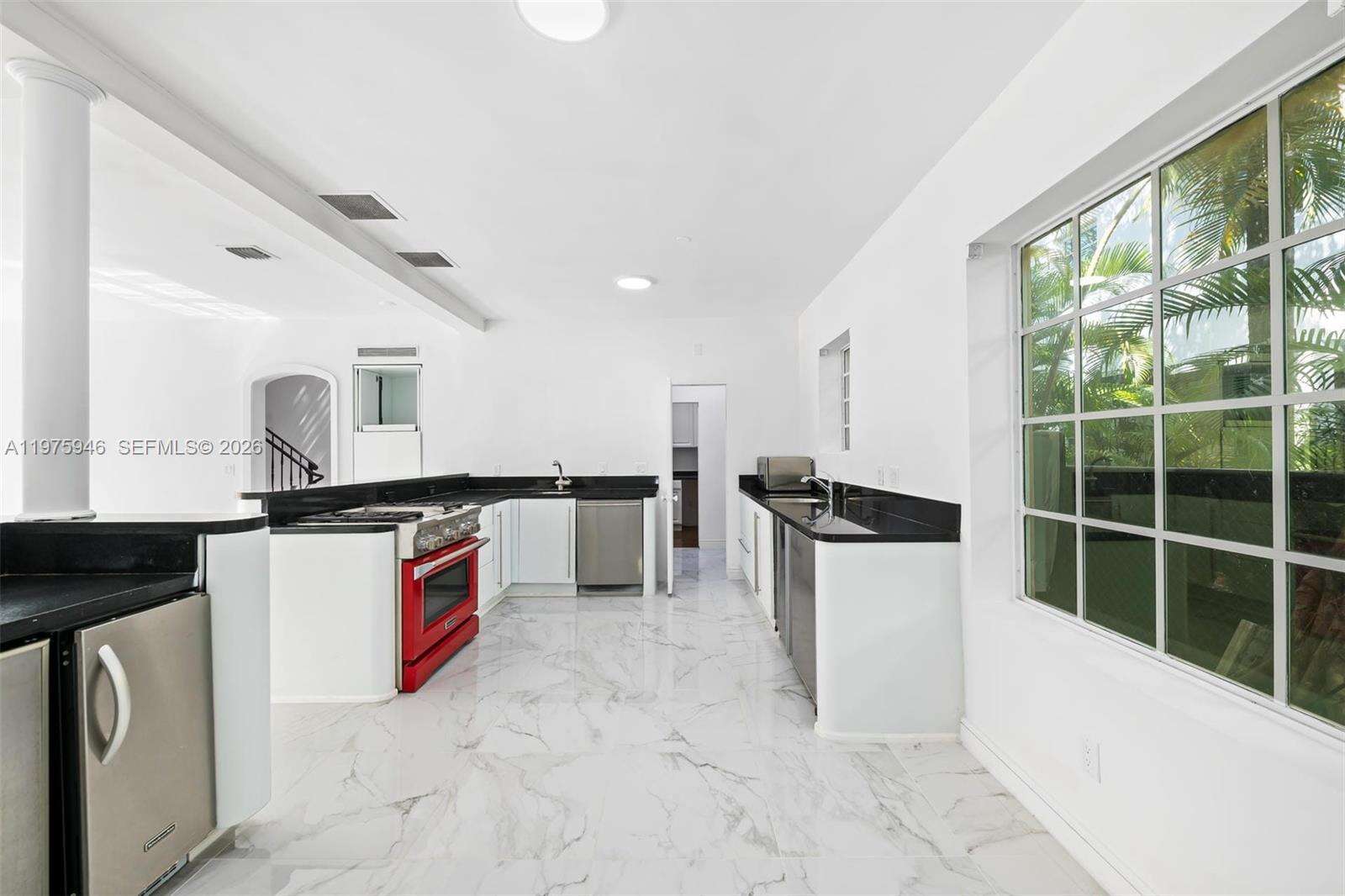 1545 Meridian Ave, Miami Beach, FL 33139 | Picture 34