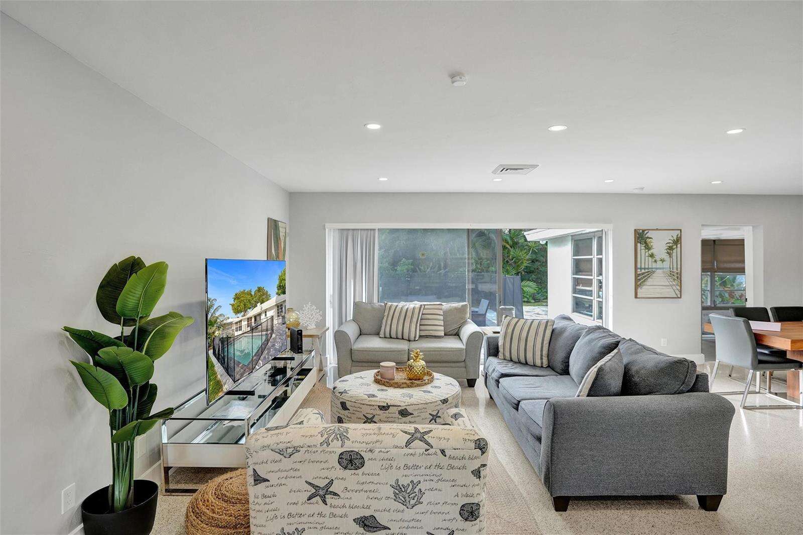 260 Allenwood, Lauderdale By The Sea, FL 33308 - For Sale photo 6