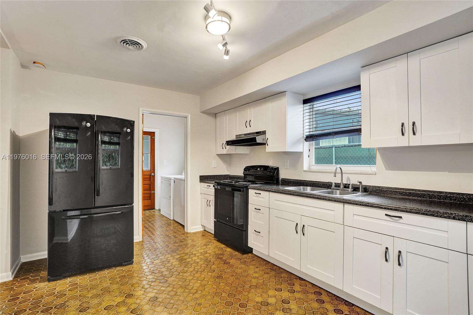 4987 25th Ave, Dania Beach, FL 33312 | Picture 2