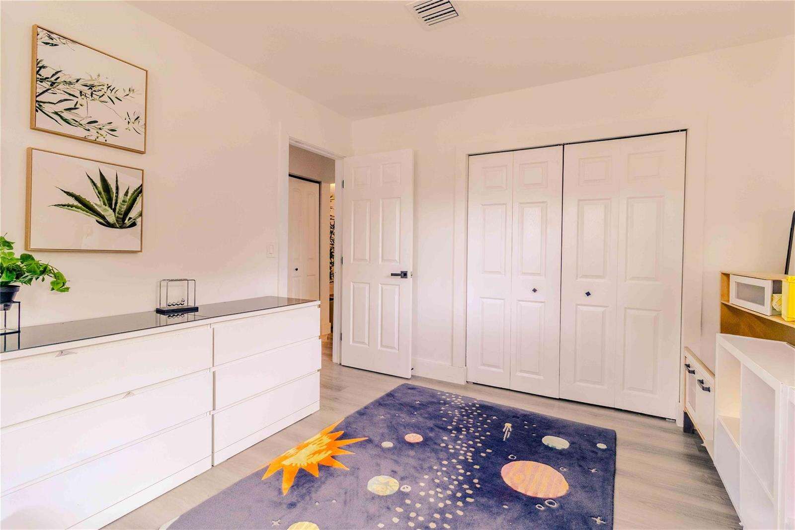 2515 207th, Miami, FL 33180 - For Sale photo 20