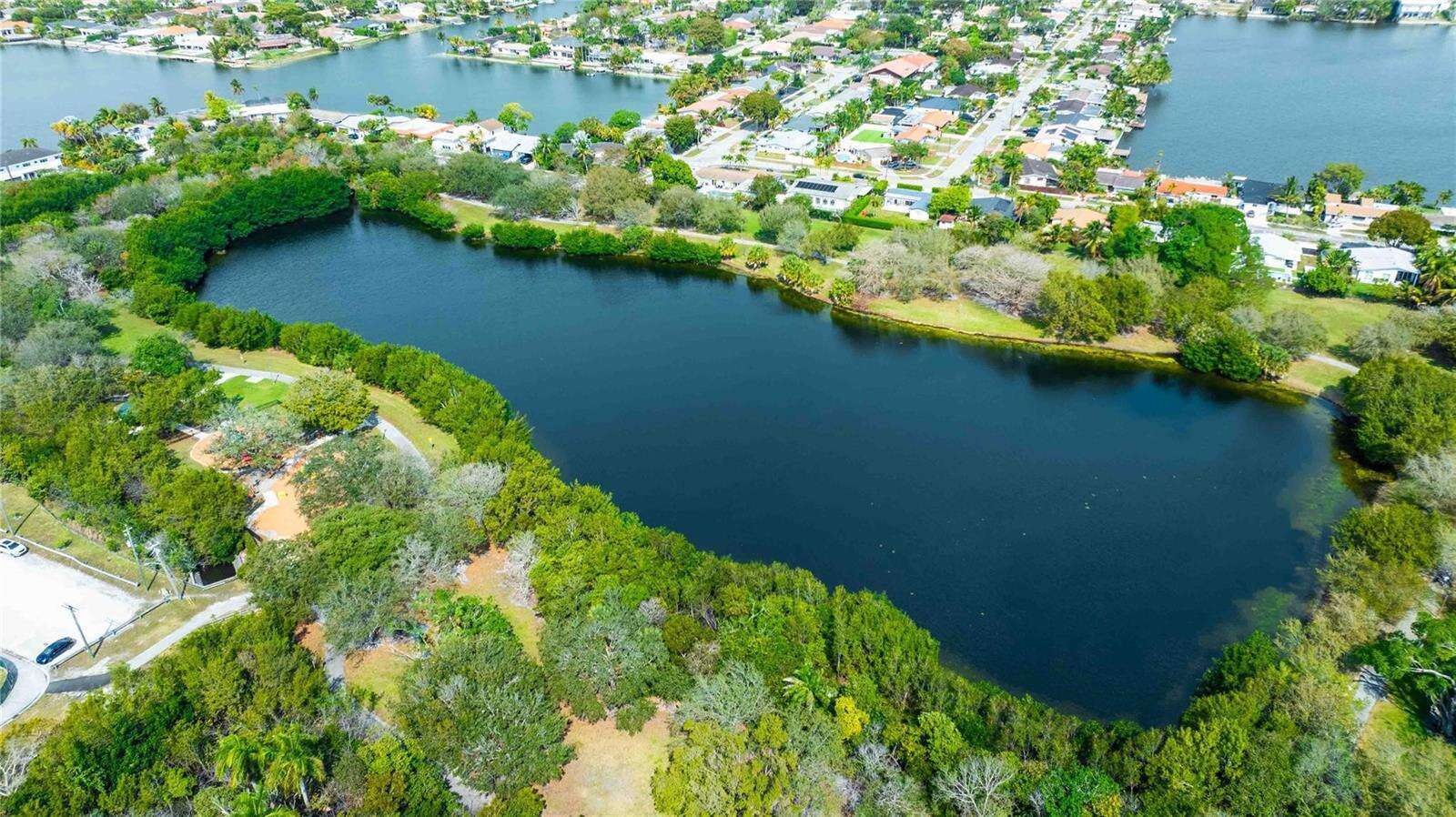 2515 207th, Miami, FL 33180 - For Sale photo 49
