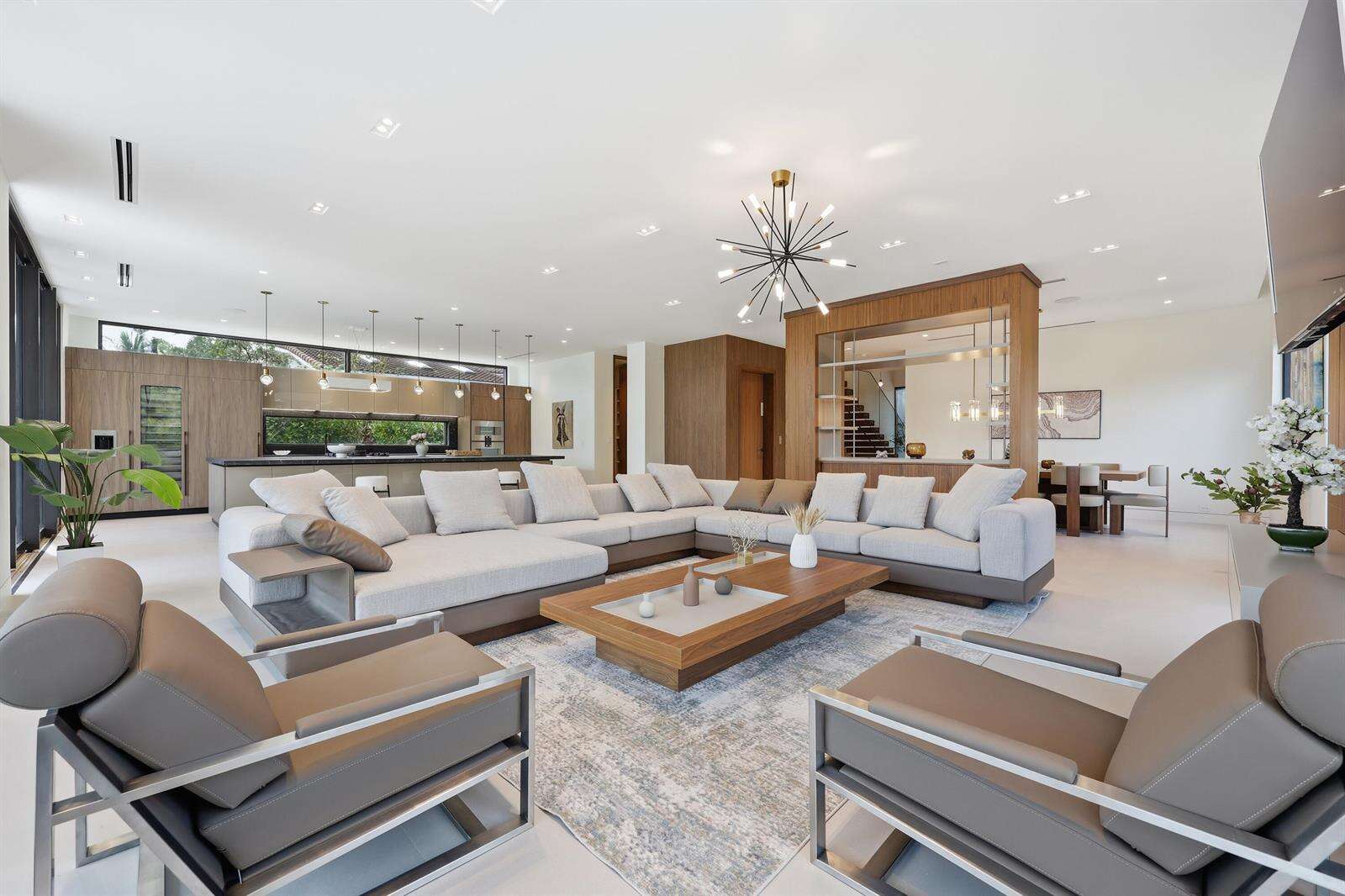 930 Shore, Miami Beach, FL 33141 - For Sale photo 15