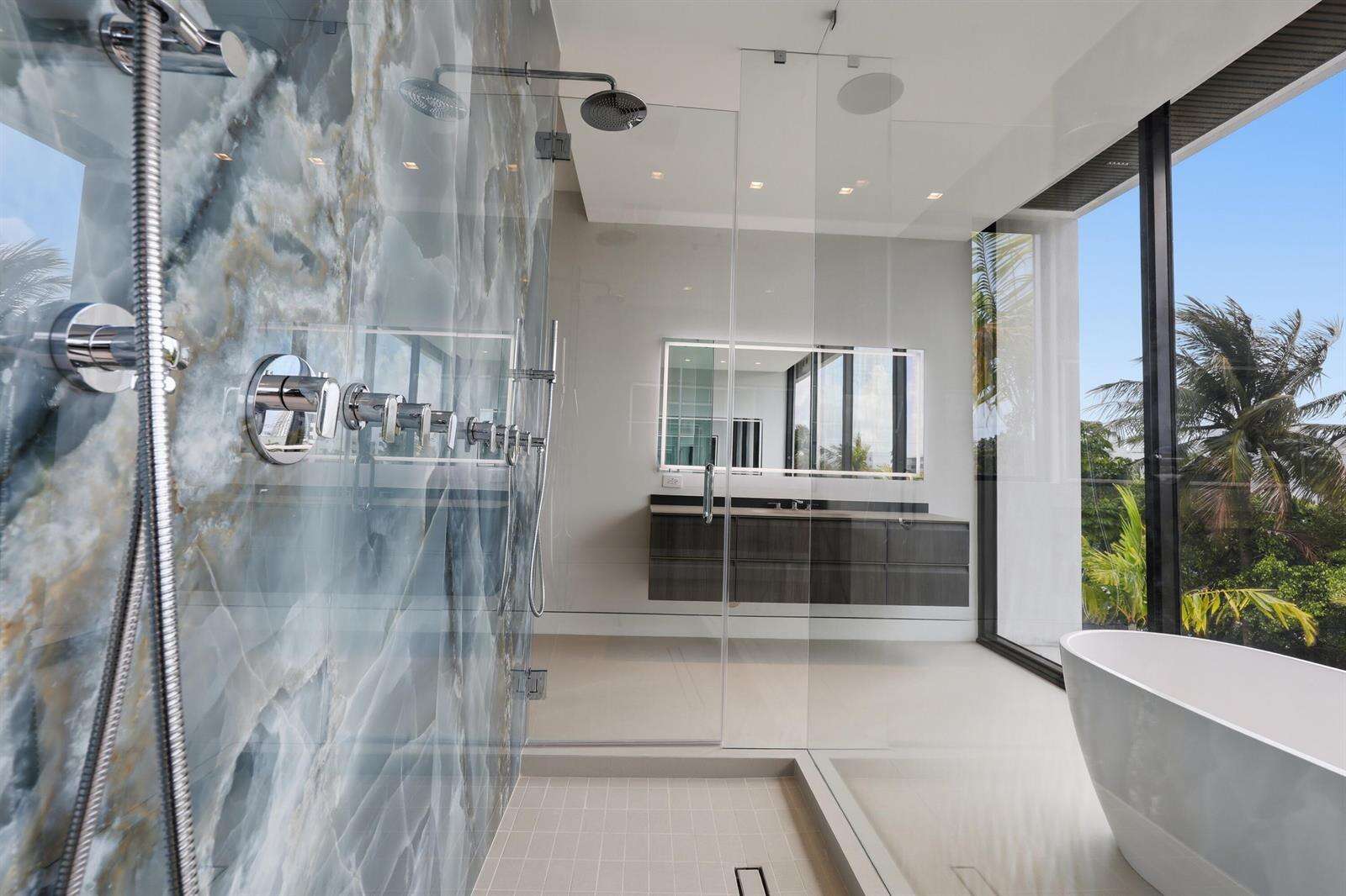930 Shore, Miami Beach, FL 33141 - For Sale photo 27