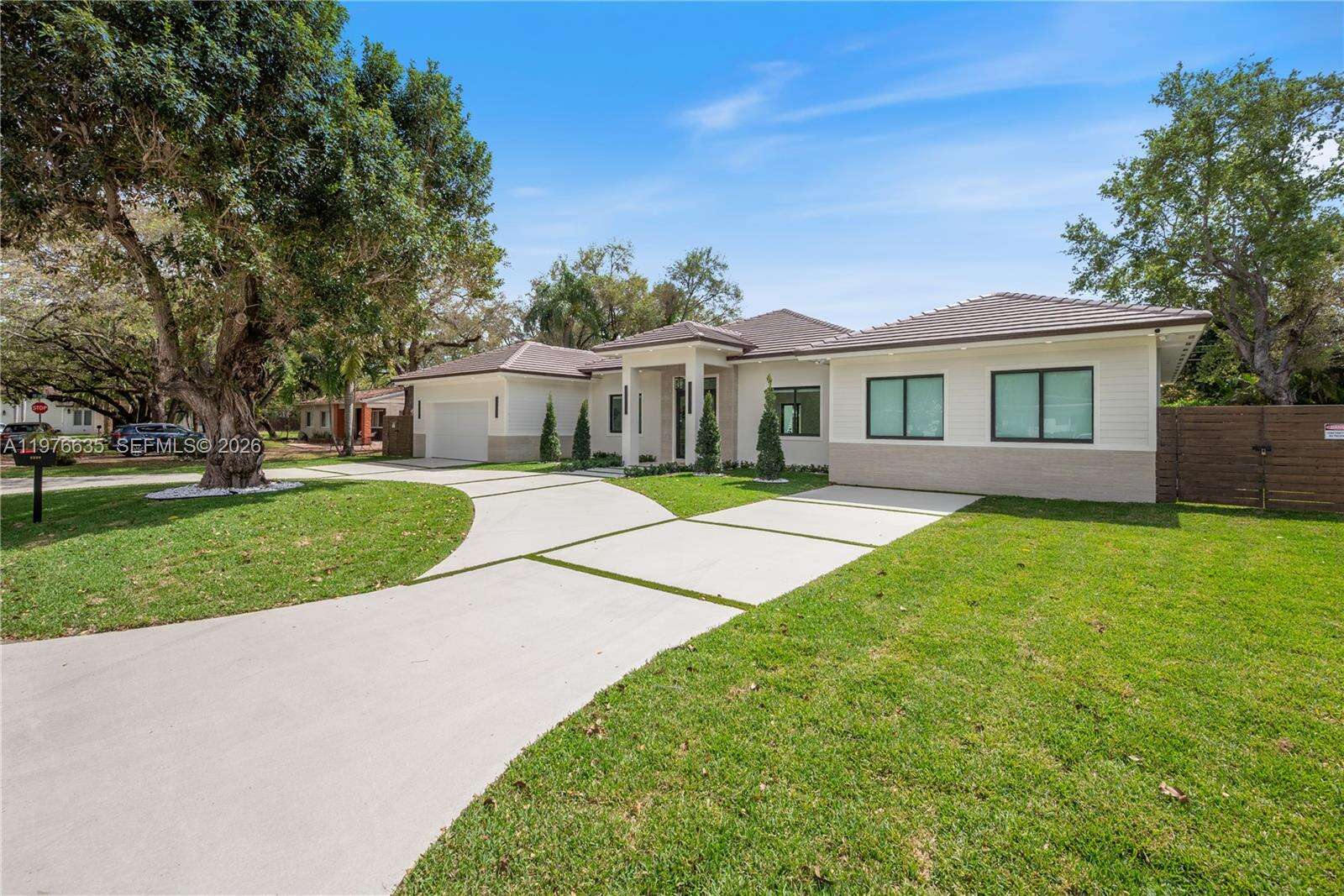 6990 58th St, Miami, FL 33143 | Picture 1