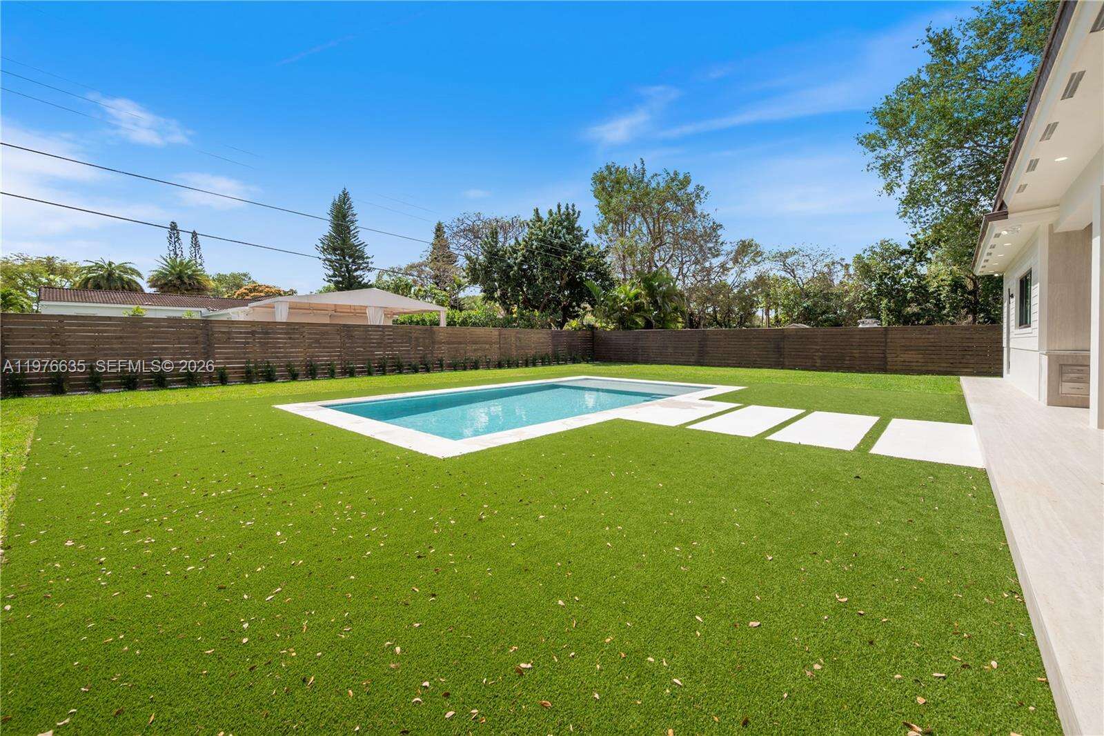 6990 58th St, Miami, FL 33143 | Picture 39