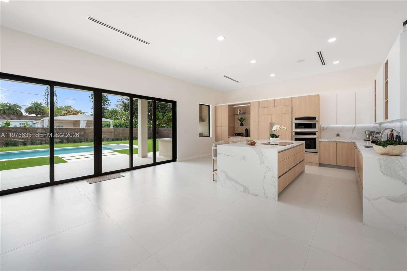 6990 58th St, Miami, FL 33143 | Picture 10