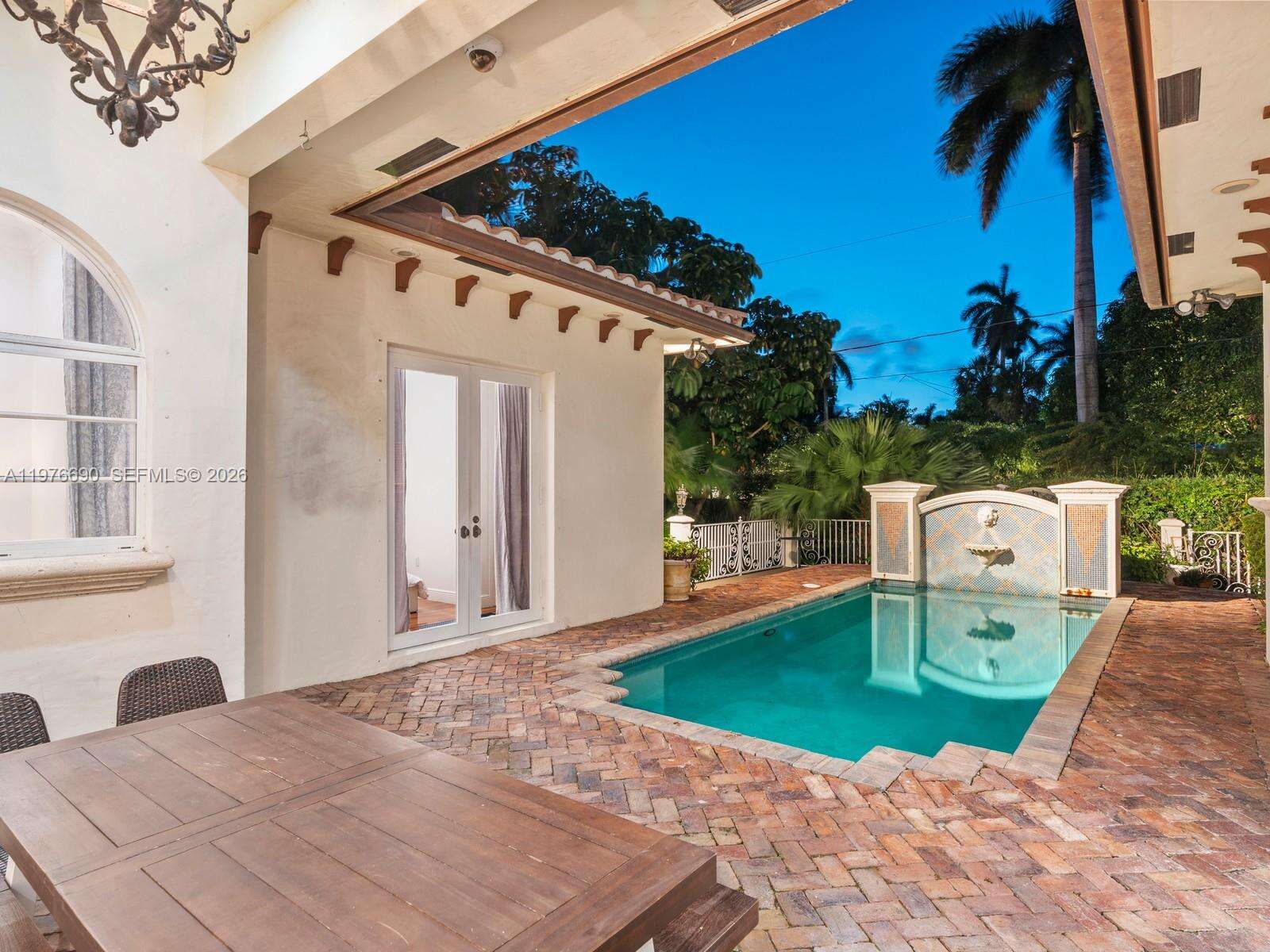 1223 Jackson St, Hollywood, FL 33019 | Picture 2