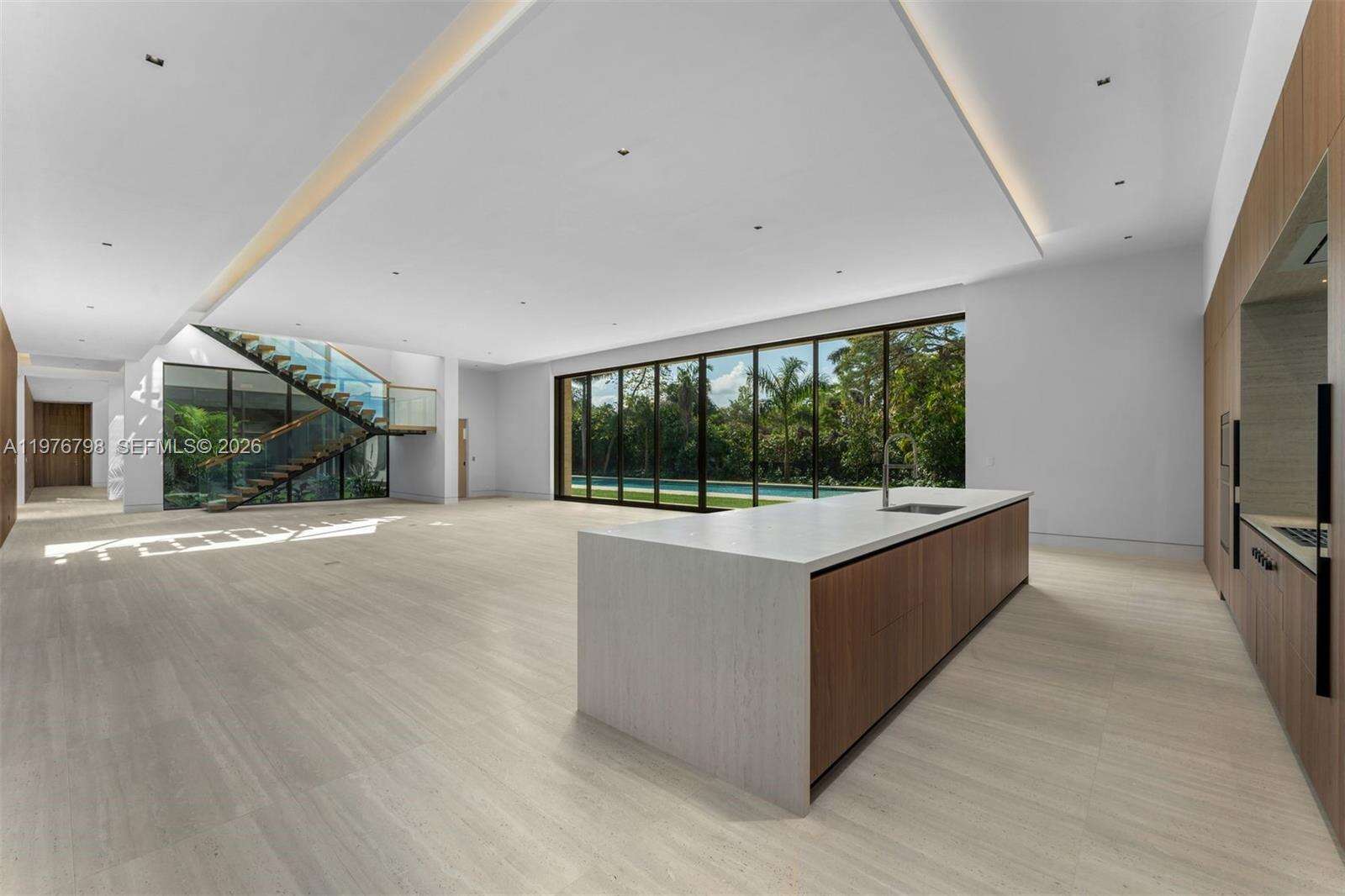 8755 54th Ave, Miami, FL 33143 - For Sale photo 8