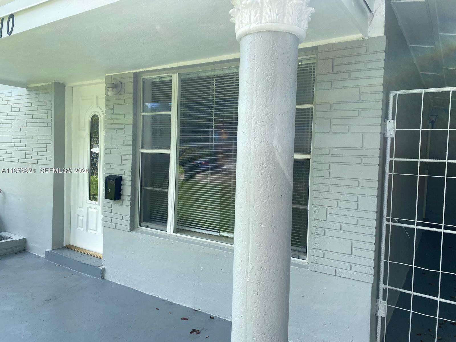 5710 Douglas St, Hollywood, FL 33021 - For Sale photo 2