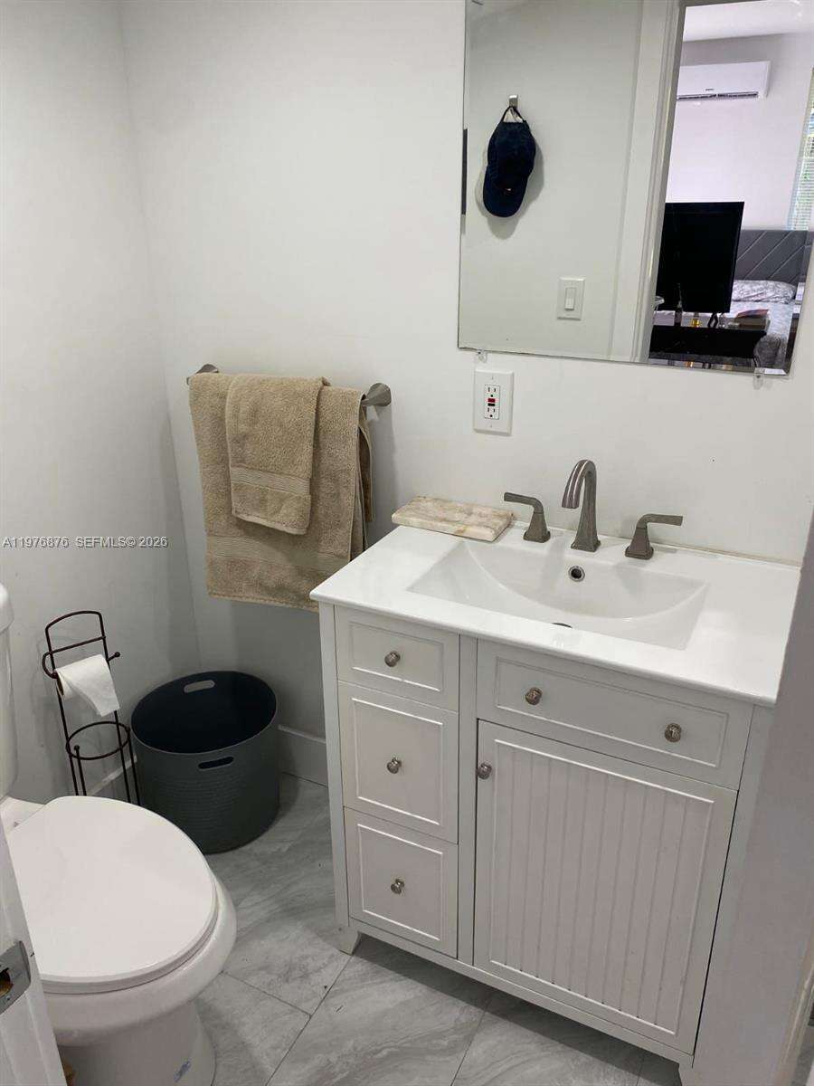 5710 Douglas St, Hollywood, FL 33021 - For Sale photo 16