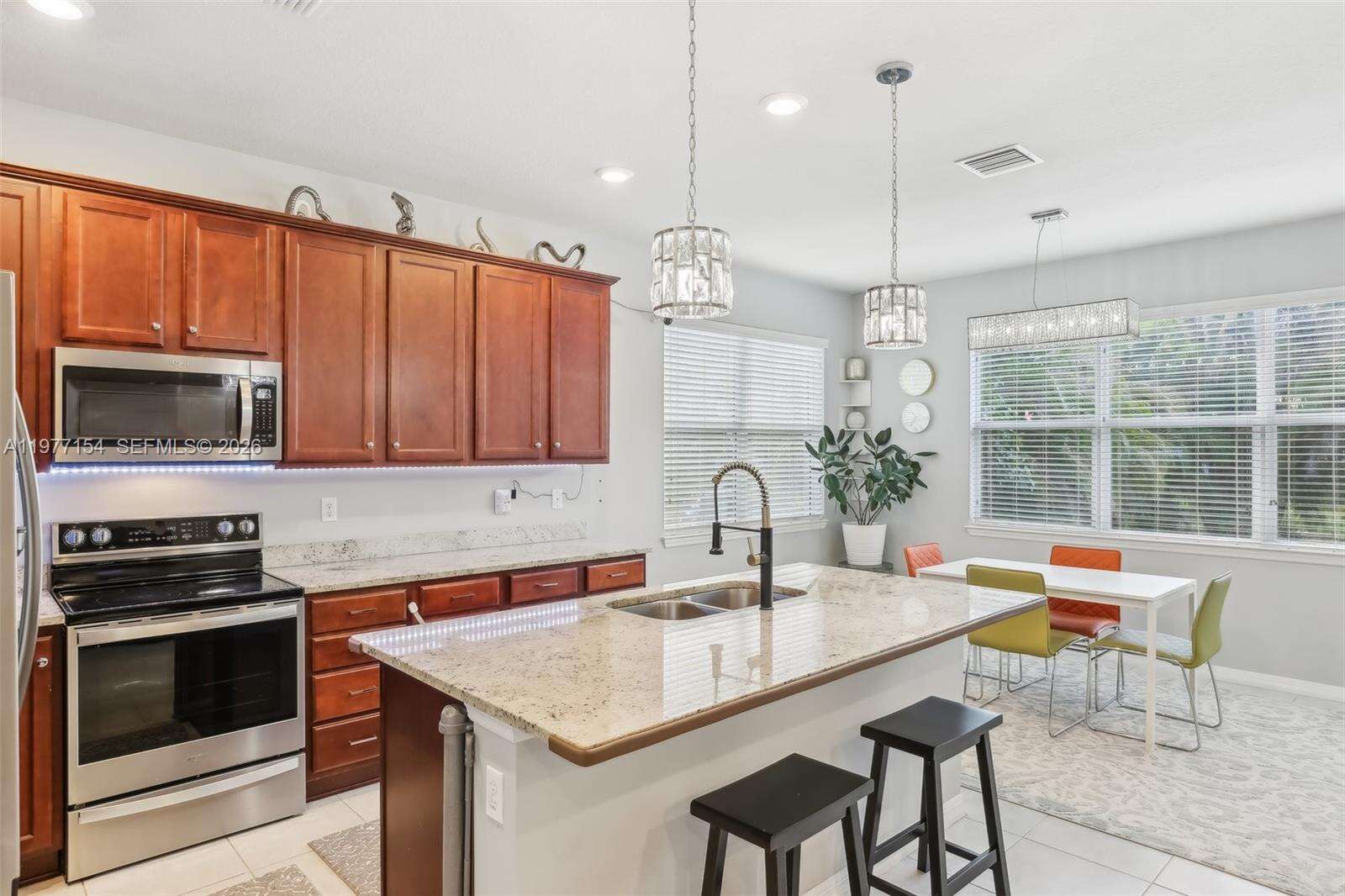 1402 Myrtle Oak Ter, Hollywood, FL 33021 | Picture 14