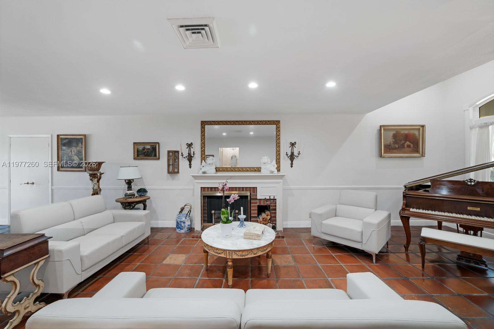 2046 15th St, Fort Lauderdale, FL 33304 | Picture 11