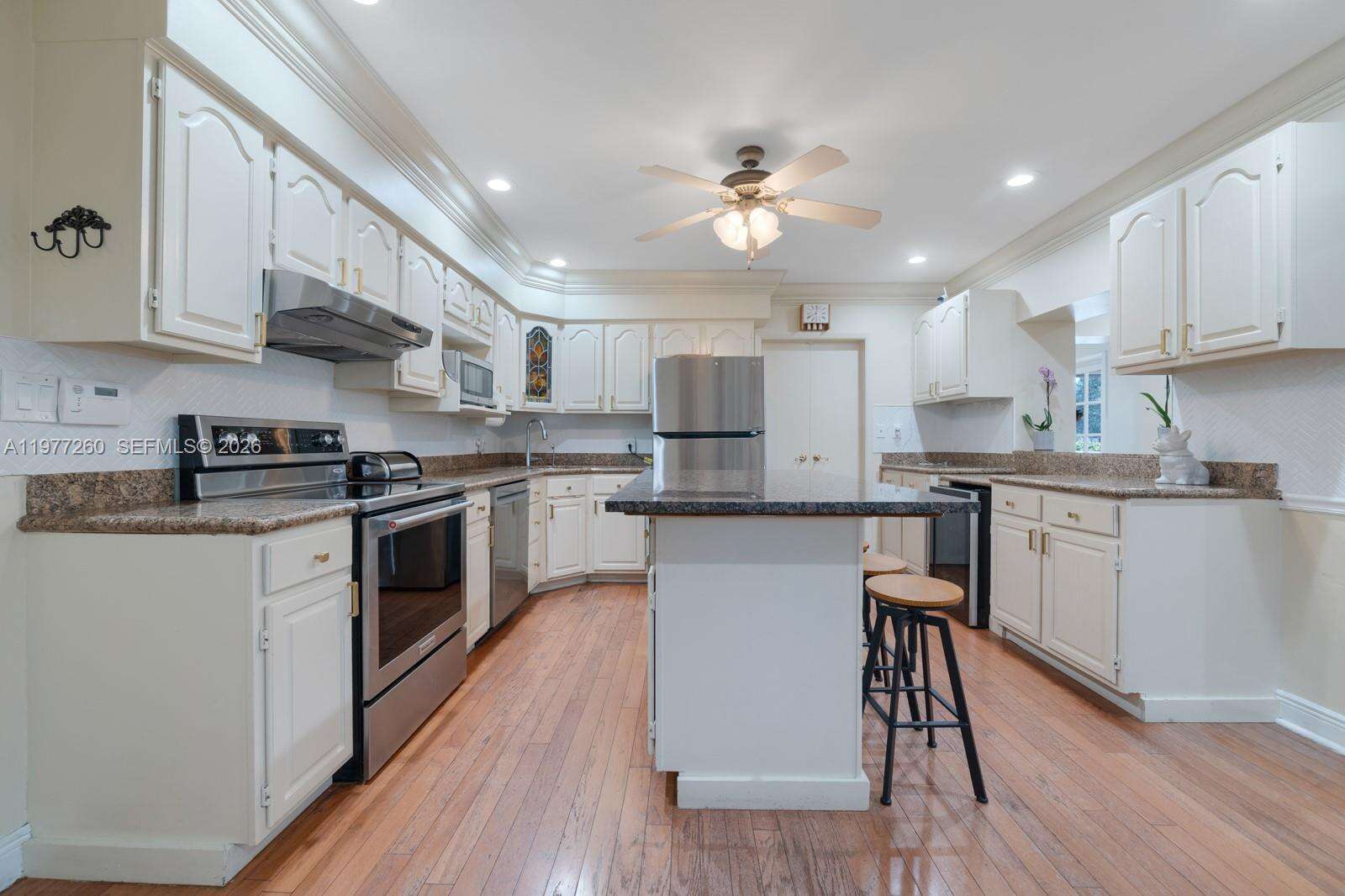 2046 15th St, Fort Lauderdale, FL 33304 | Picture 23