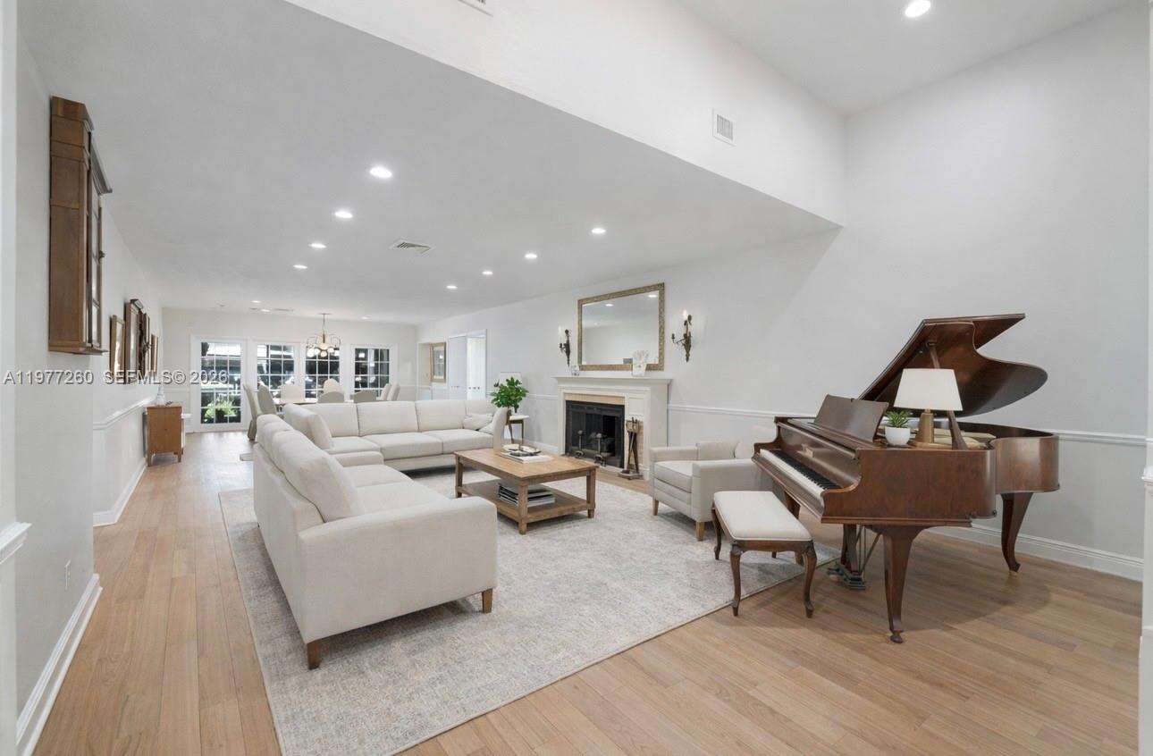 2046 15th St, Fort Lauderdale, FL 33304 - For Sale photo 68