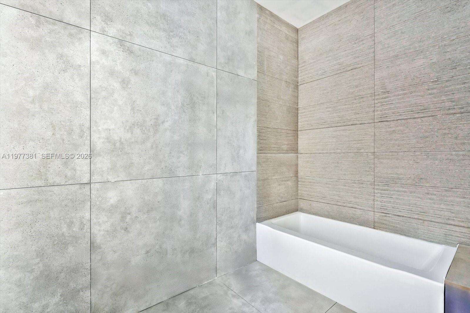 7701 Coquina Dr, North Bay Village, FL 33141 | Picture 16