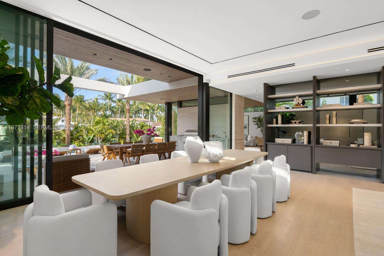 1745 24th St, Miami Beach, FL 33140 | Picture 3