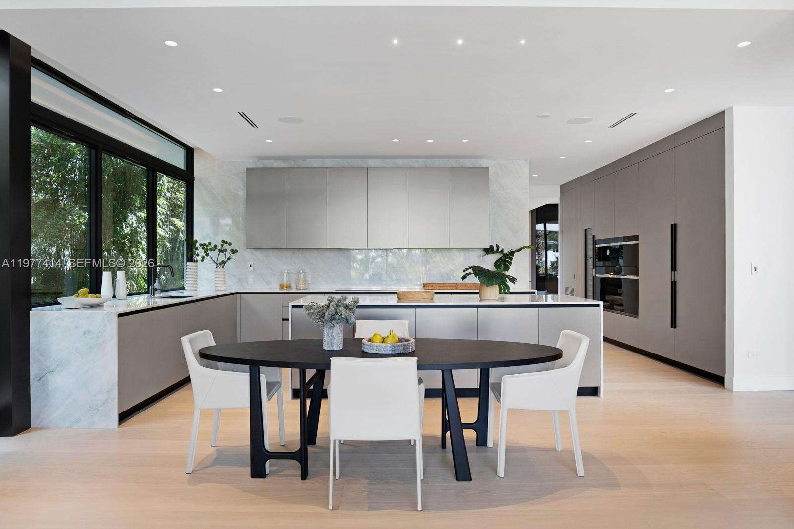 1745 24th St, Miami Beach, FL 33140 | Picture 8