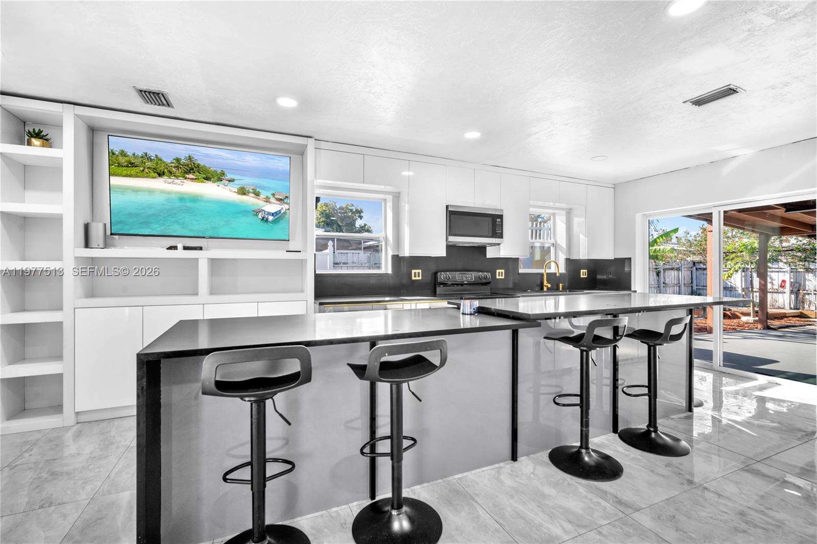7151 Taft St, Hollywood, FL 33024 - For Sale photo 7