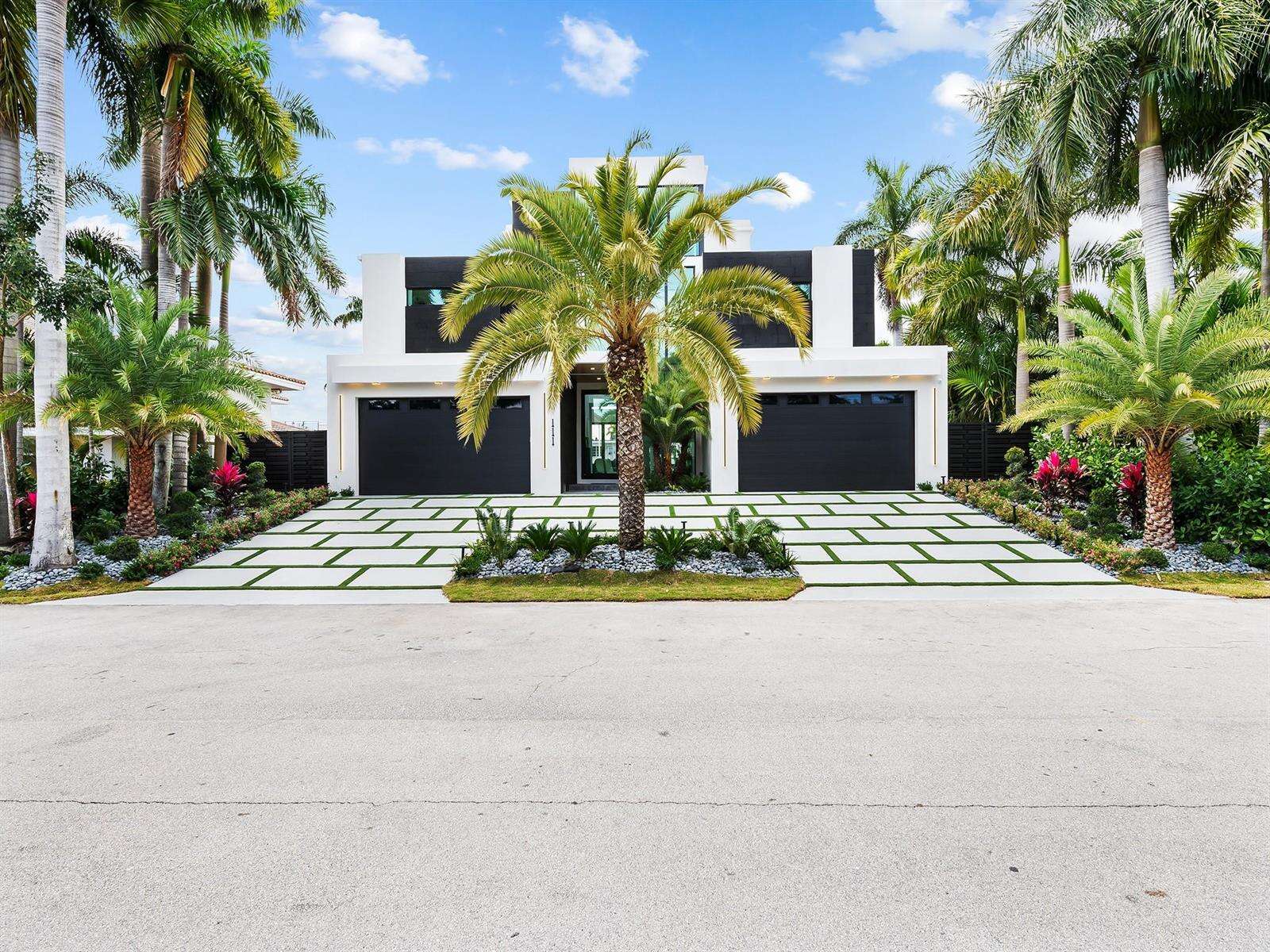 111 Fiesta, Fort Lauderdale, FL 33301 - For Sale photo 6