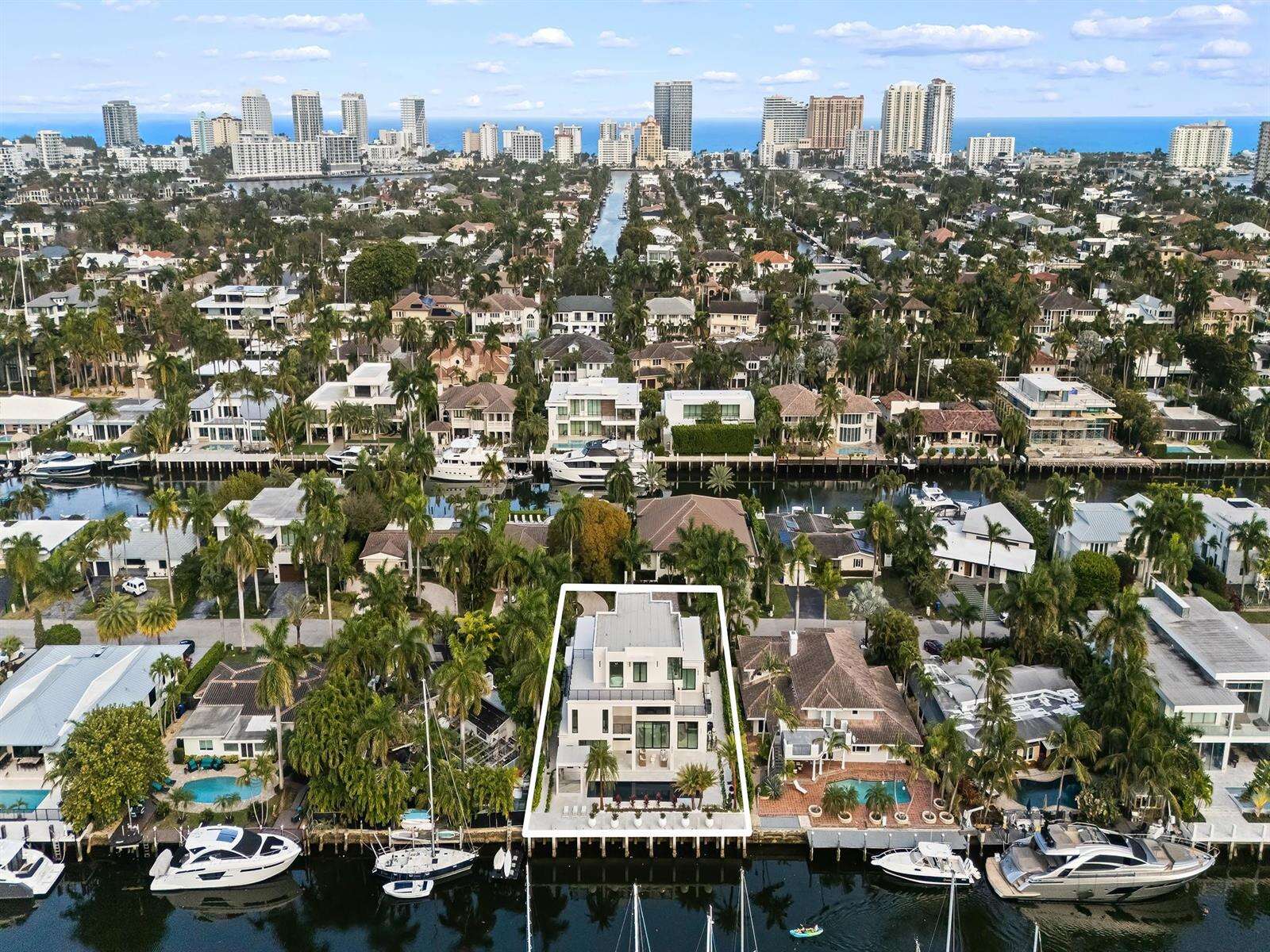 111 Fiesta, Fort Lauderdale, FL 33301 - For Sale photo 69