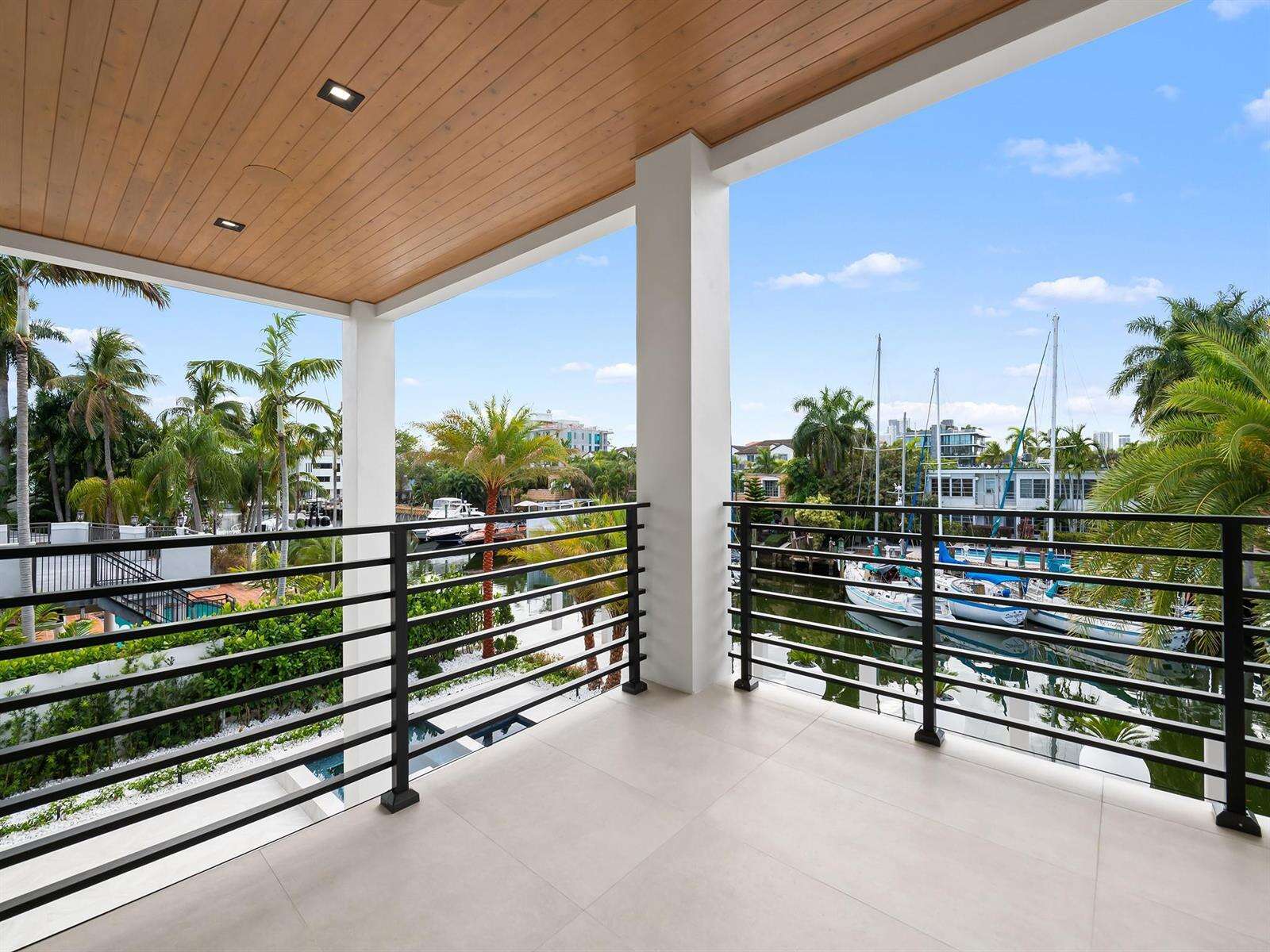 111 Fiesta, Fort Lauderdale, FL 33301 - For Sale photo 76