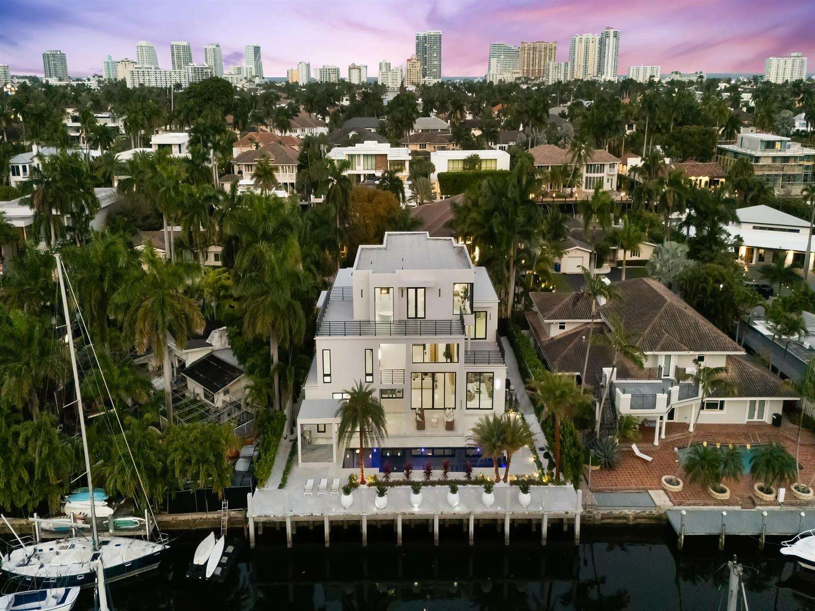 111 Fiesta, Fort Lauderdale, FL 33301 - For Sale photo 84