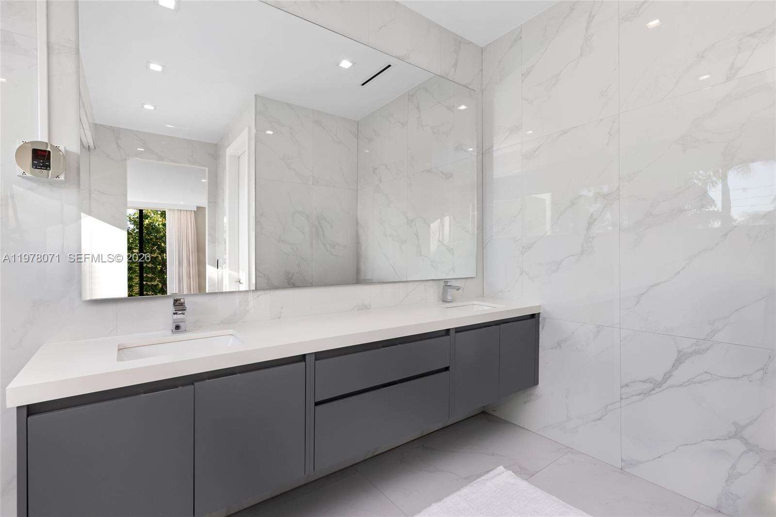 5701 Bay Rd, Miami Beach, FL 33140 | Picture 31