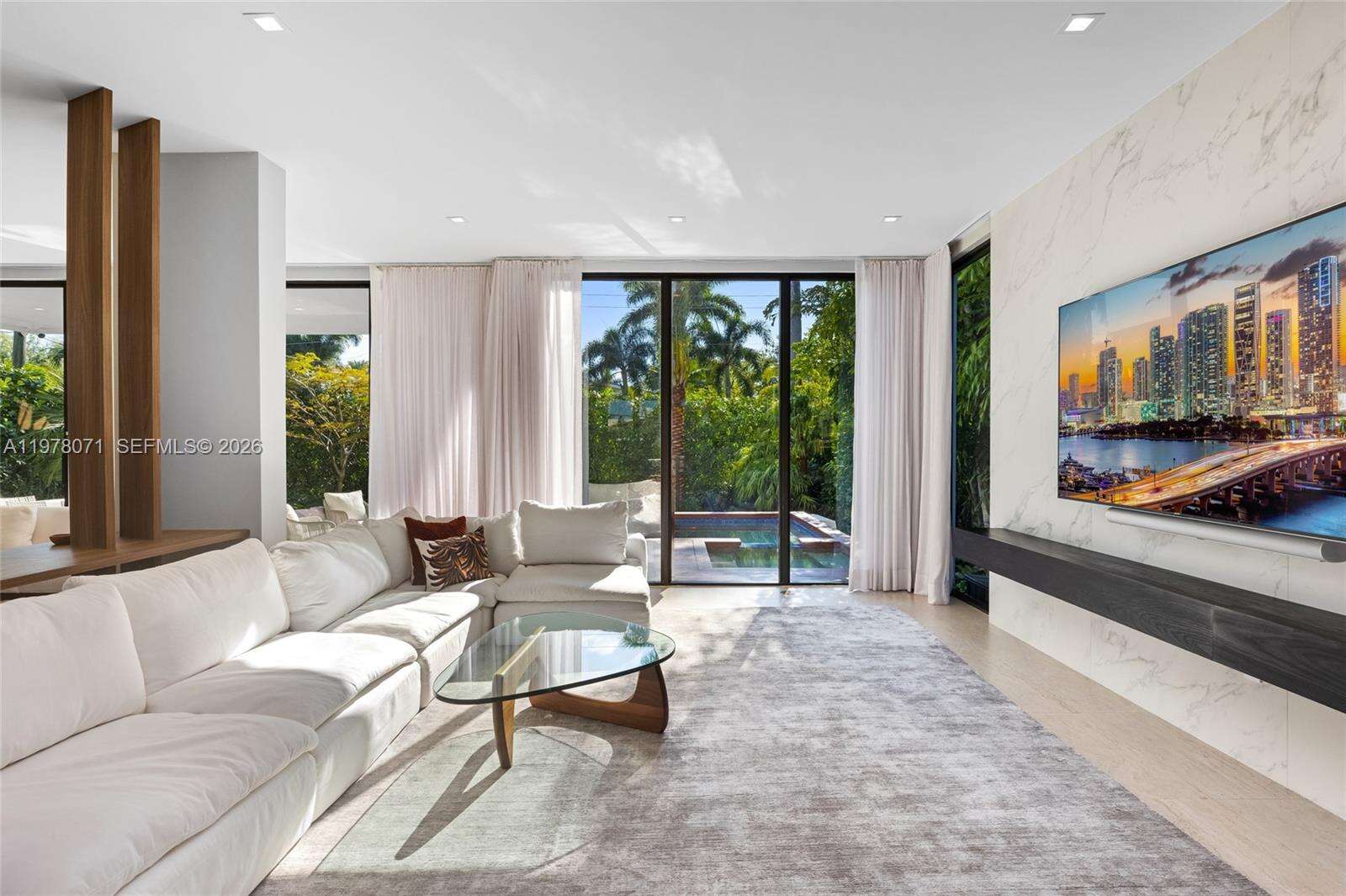 5701 Bay Rd, Miami Beach, FL 33140 | Picture 7