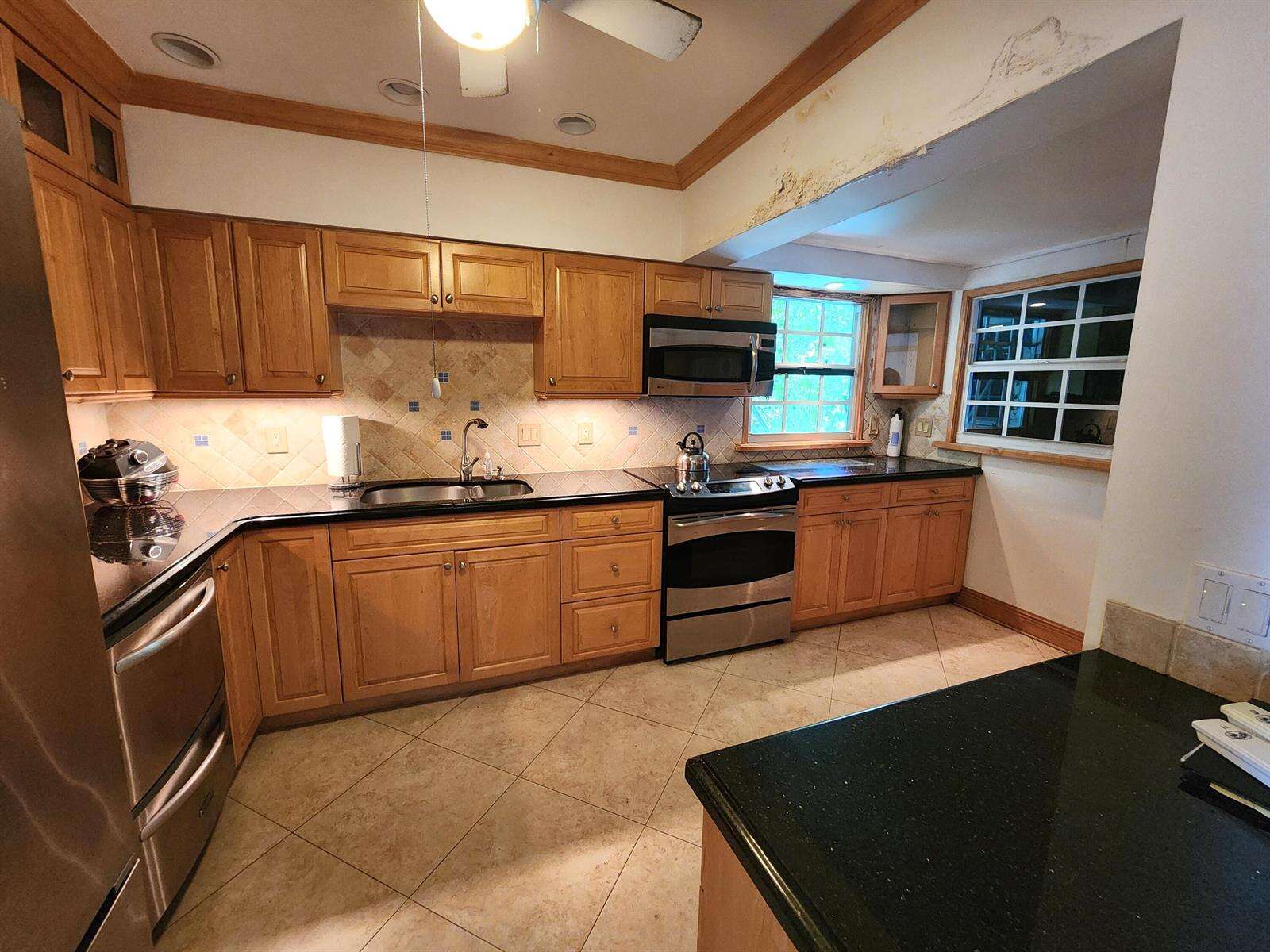 1317 2nd, Fort Lauderdale, FL 33316 - For Sale photo 12