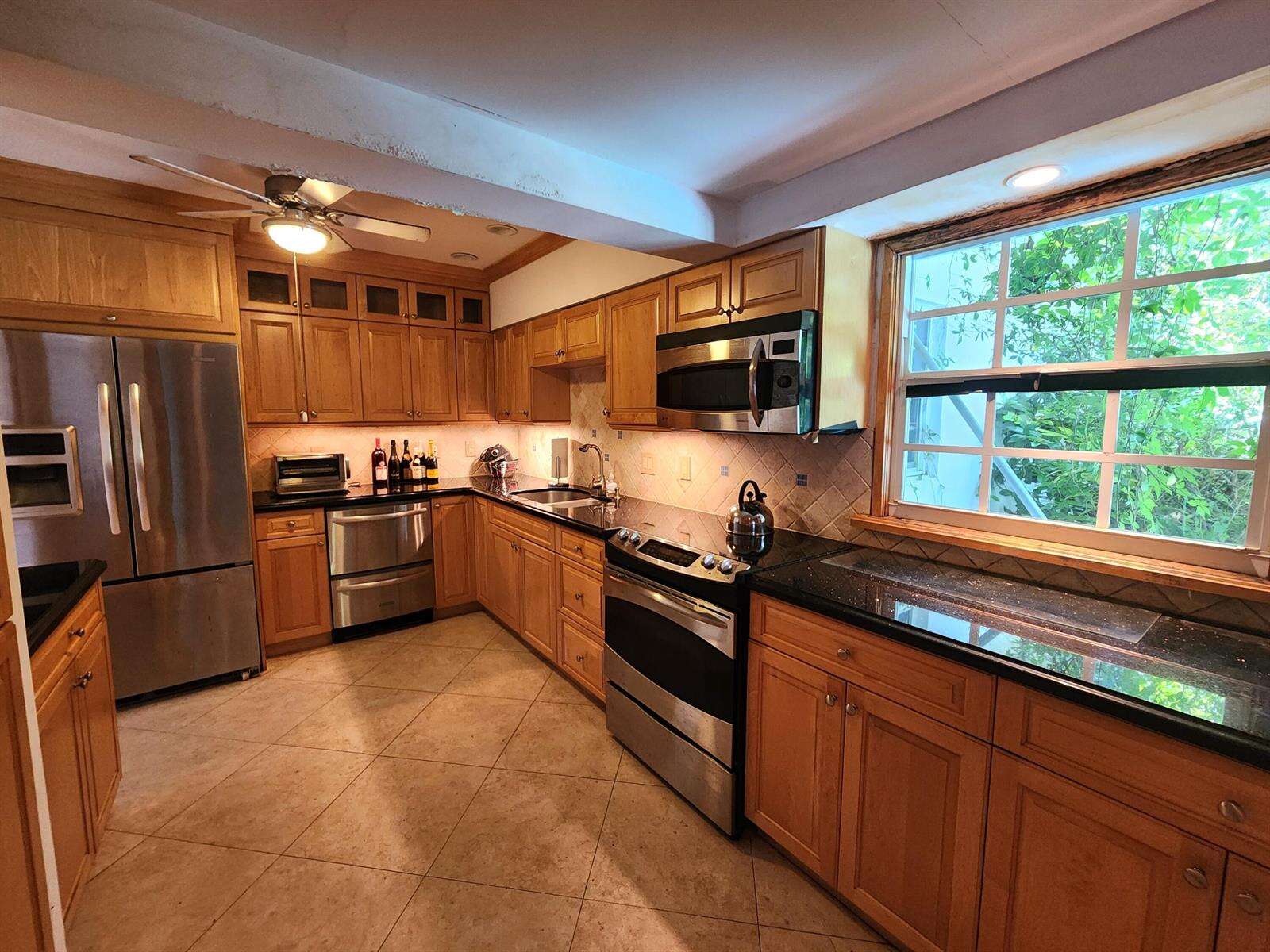 1317 2nd, Fort Lauderdale, FL 33316 - For Sale photo 13