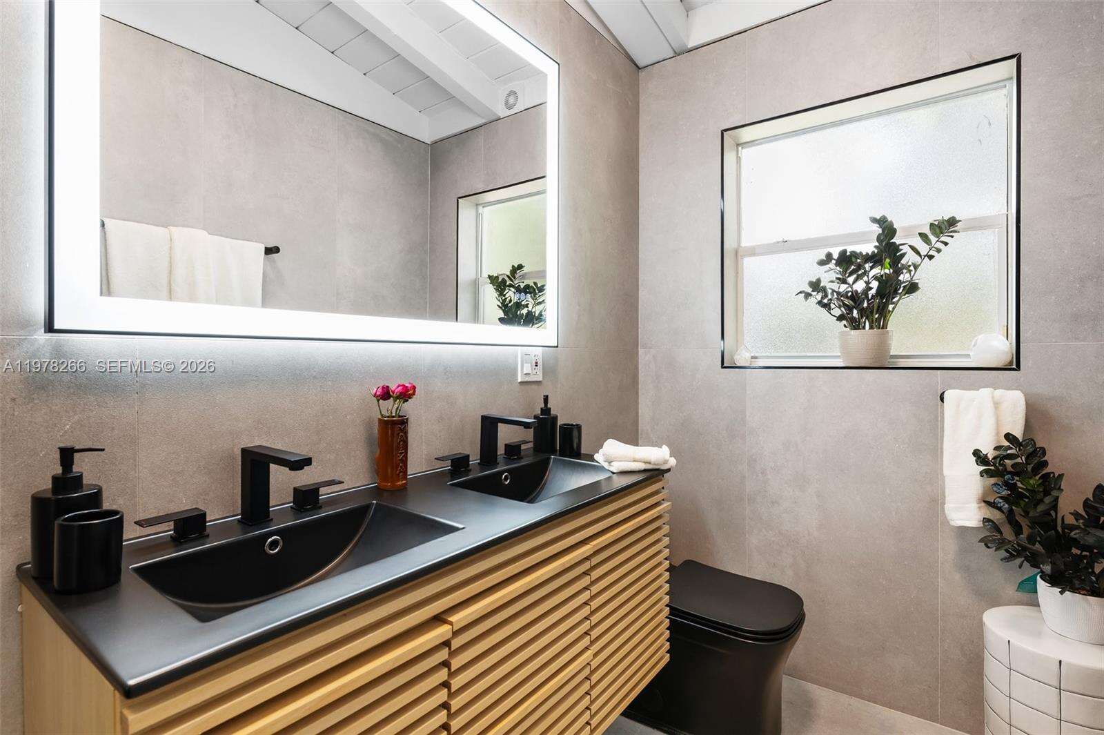 2860 13th Ct, Fort Lauderdale, FL 33312 | Picture 20