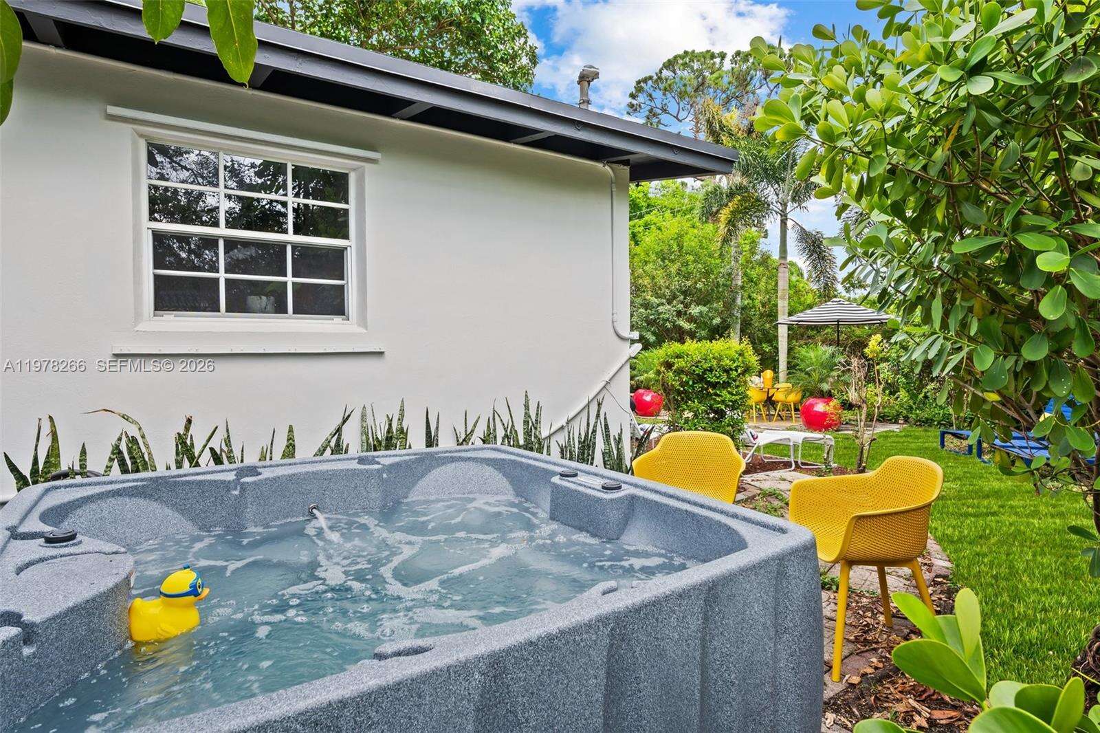 2860 13th Ct, Fort Lauderdale, FL 33312 | Picture 8