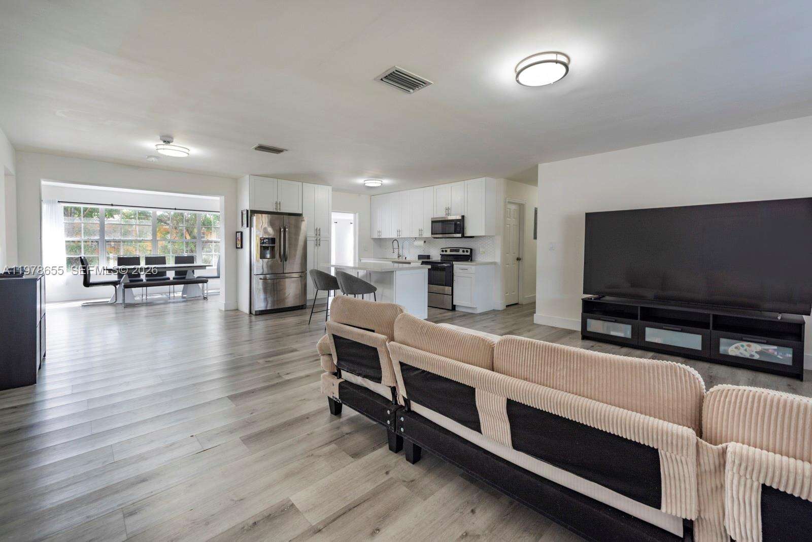 350 30th Ter, Fort Lauderdale, FL 33312 | Picture 6