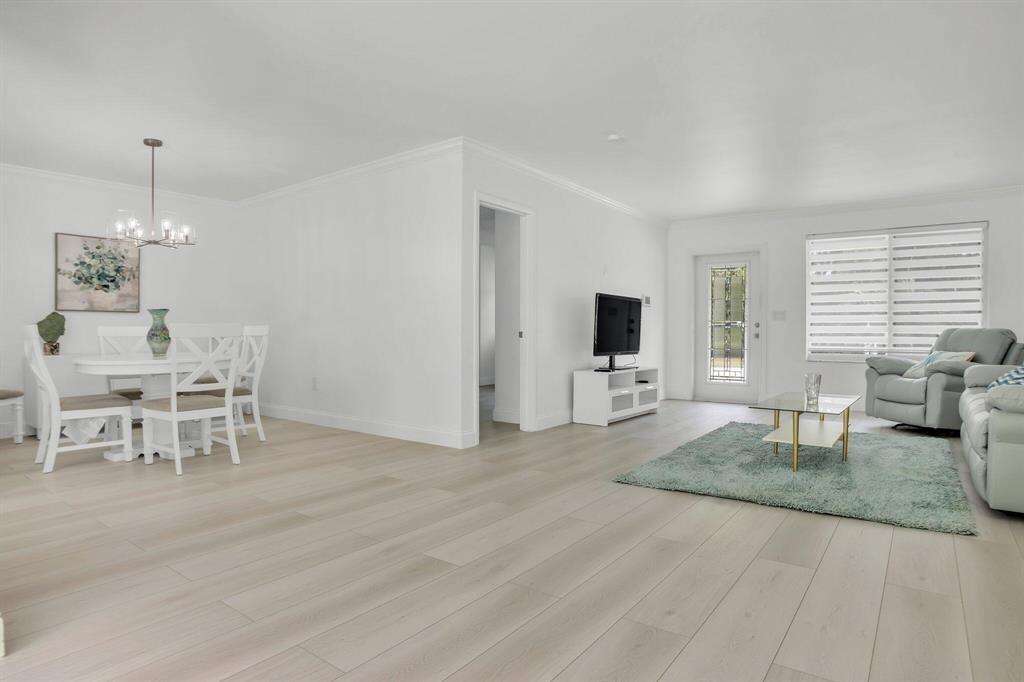 1250 Arthur, Hollywood, FL 33019 - For Sale photo 3