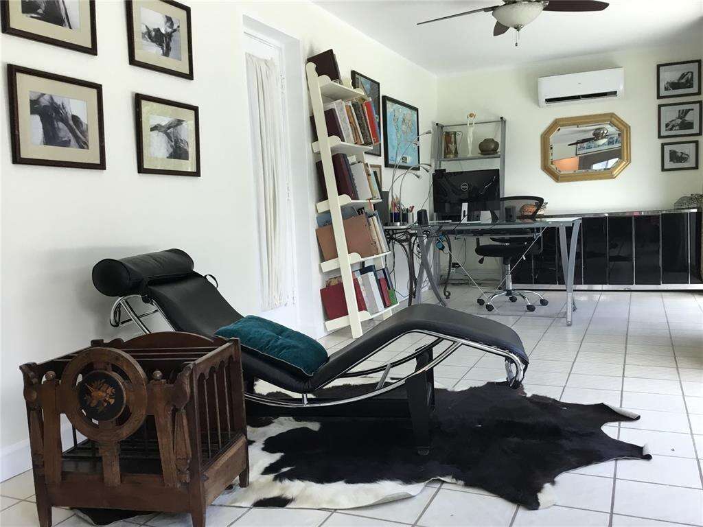 1250 Arthur, Hollywood, FL 33019 - For Sale photo 4