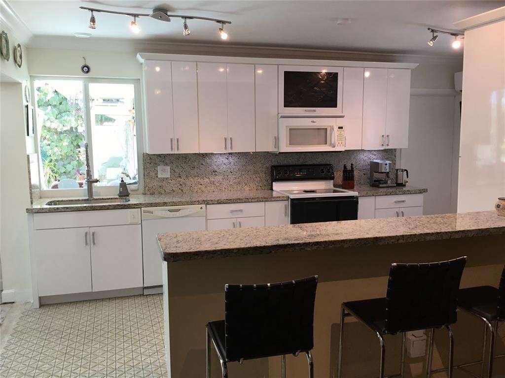 1250 Arthur, Hollywood, FL 33019 - For Sale photo 8