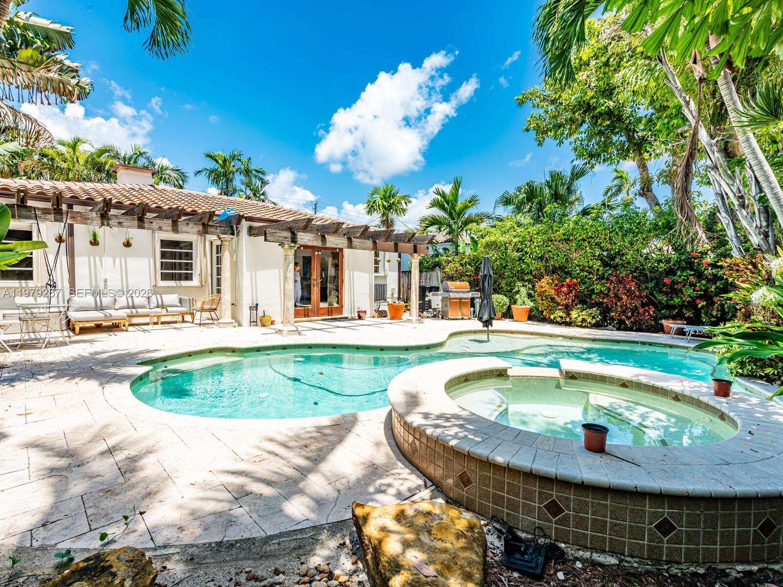 8927 Hawthorne Ave, Surfside, FL 33154 | Picture 8