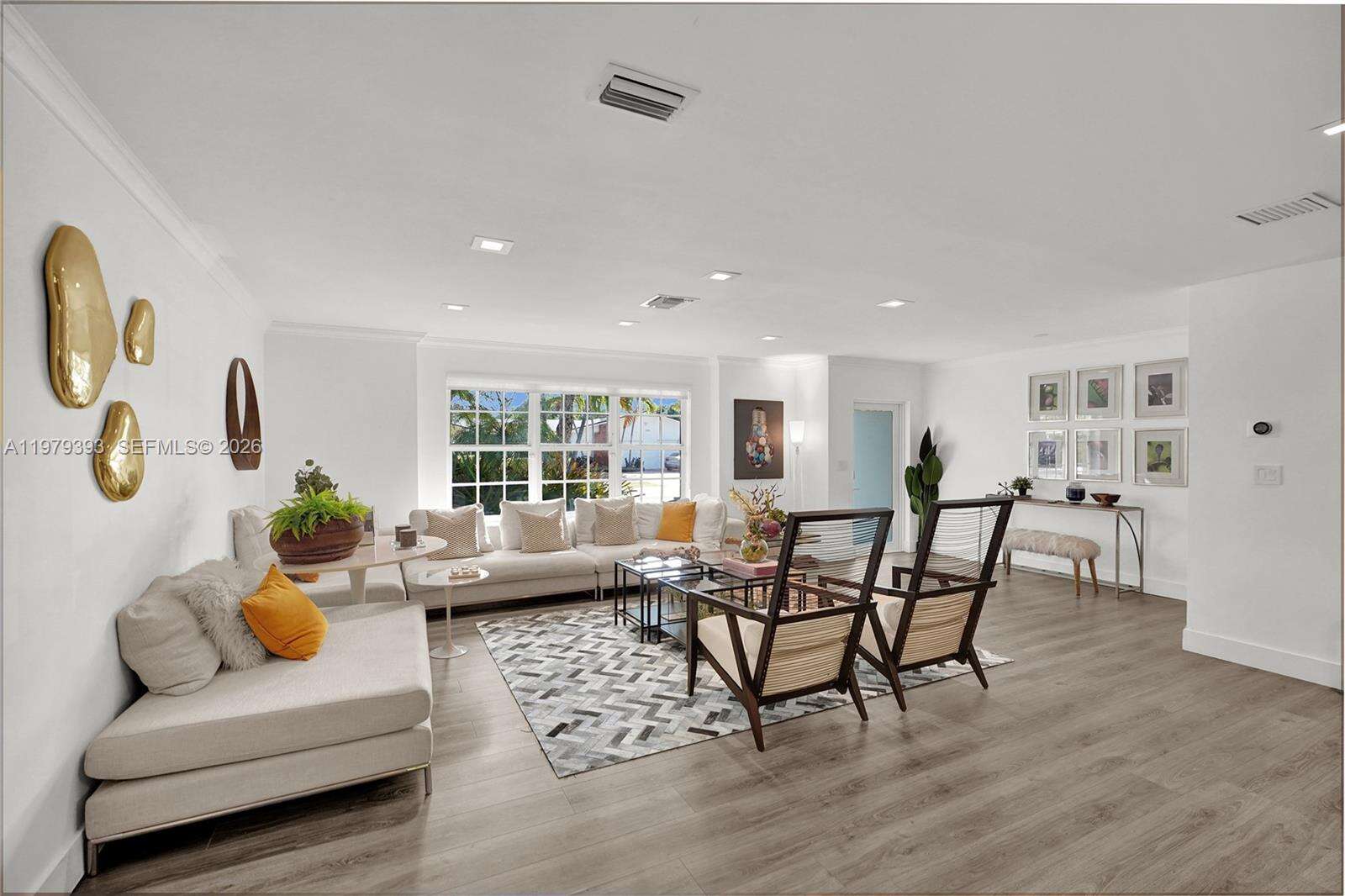 2301 196th St, Miami, FL 33180 | Picture 11