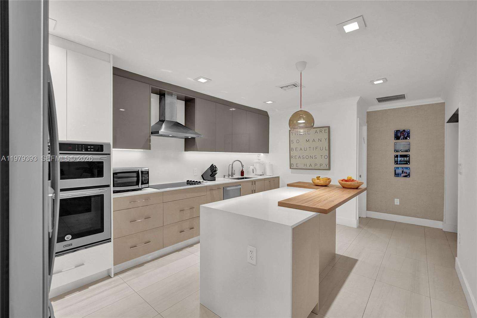 2301 196th St, Miami, FL 33180 | Picture 18