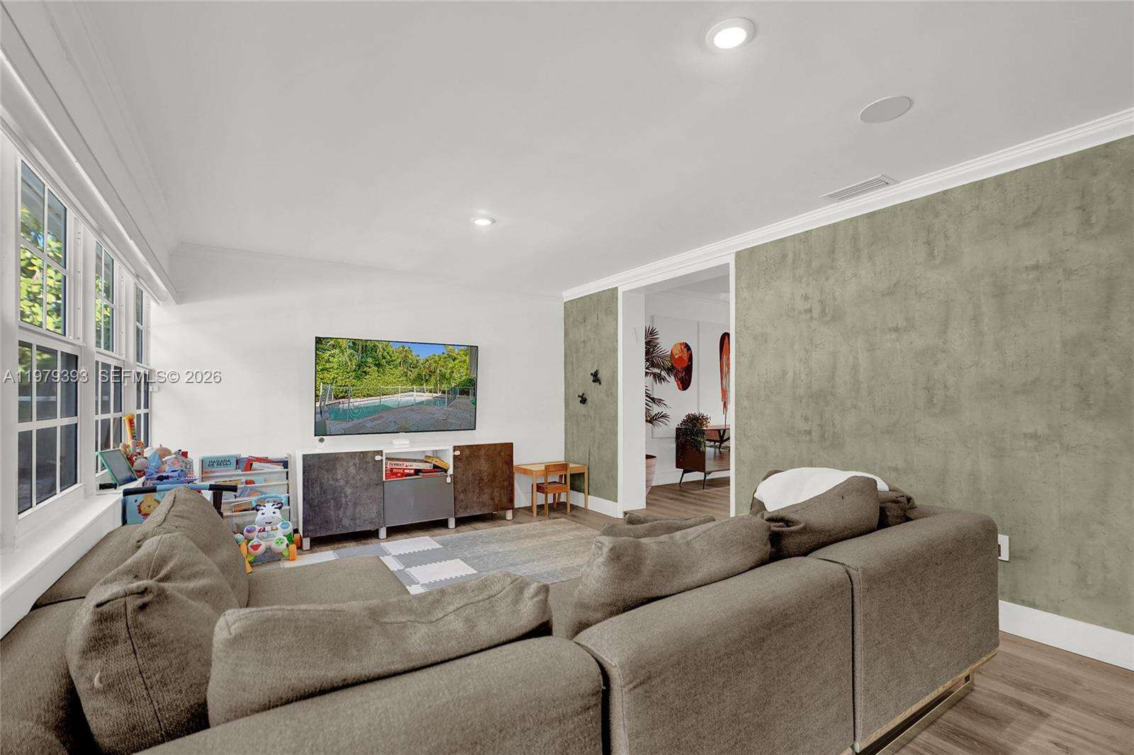 2301 196th St, Miami, FL 33180 | Picture 22