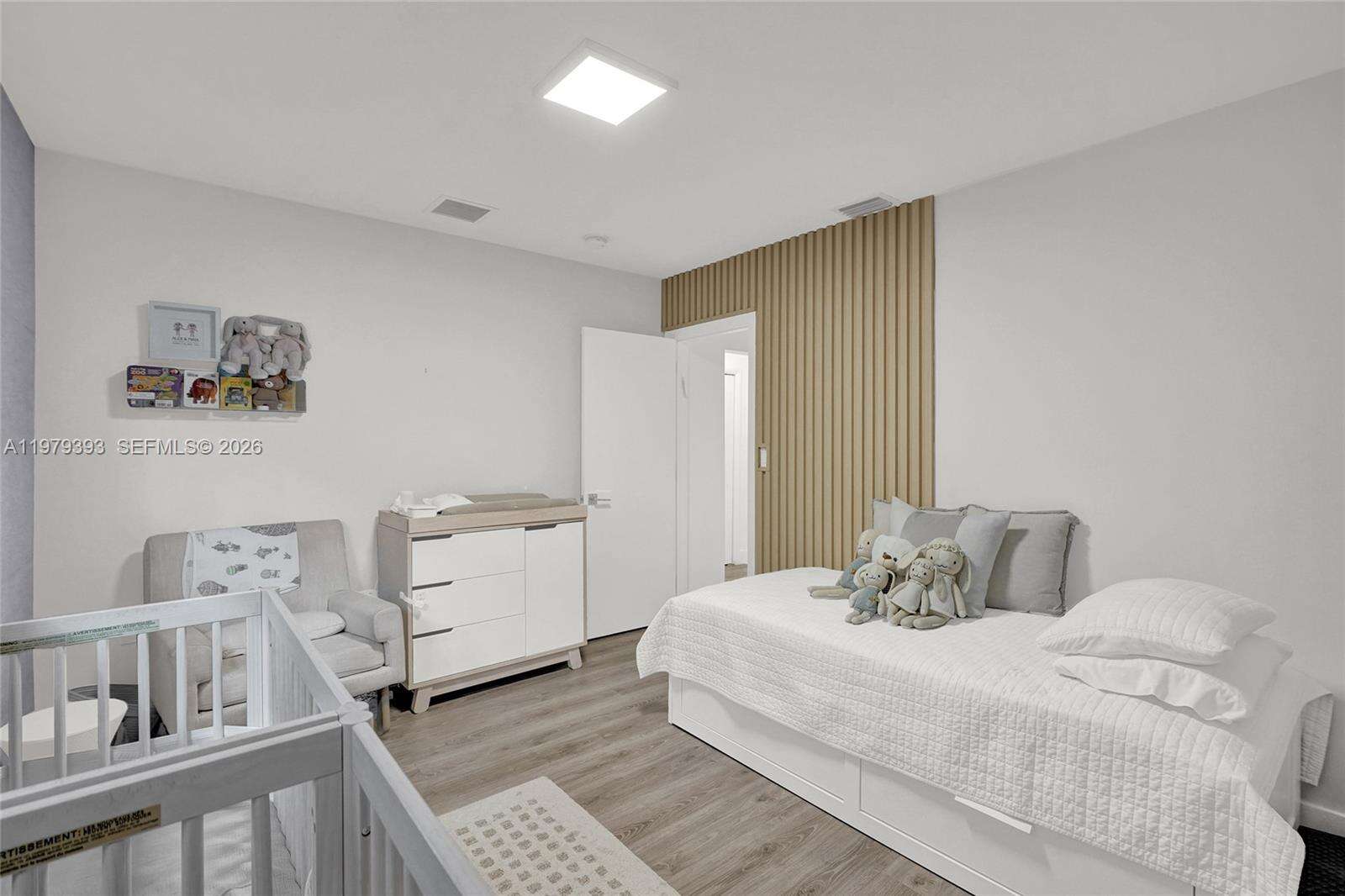 2301 196th St, Miami, FL 33180 | Picture 36