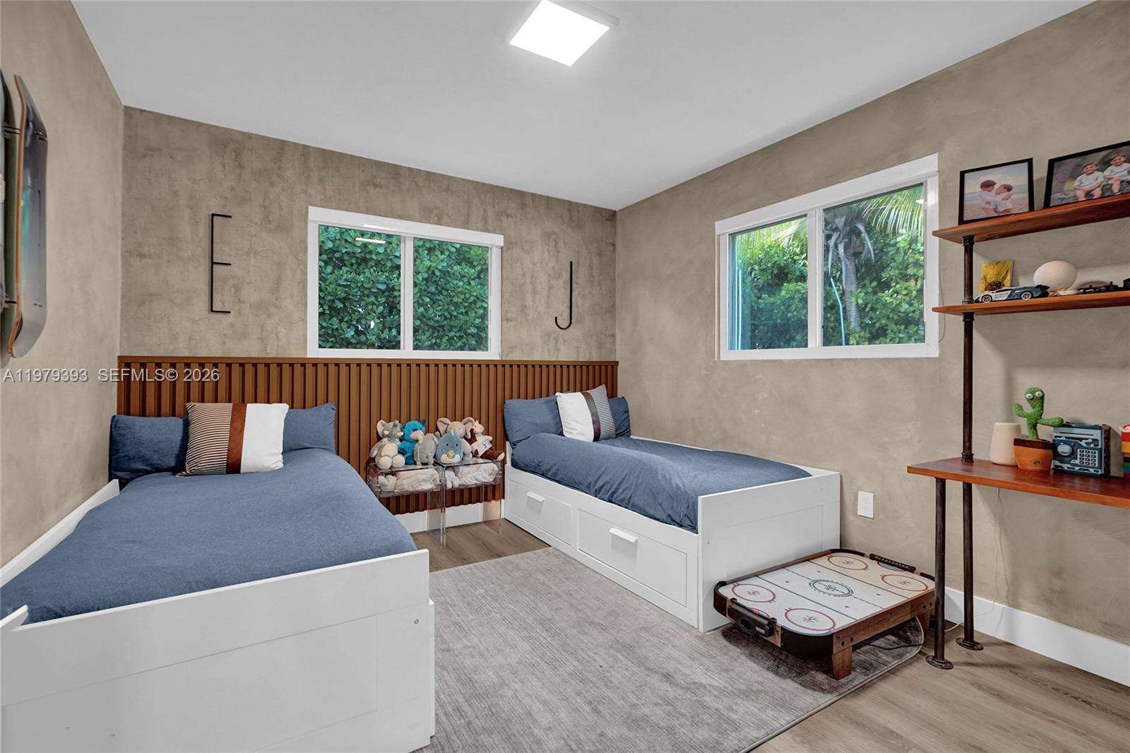 2301 196th St, Miami, FL 33180 | Picture 38