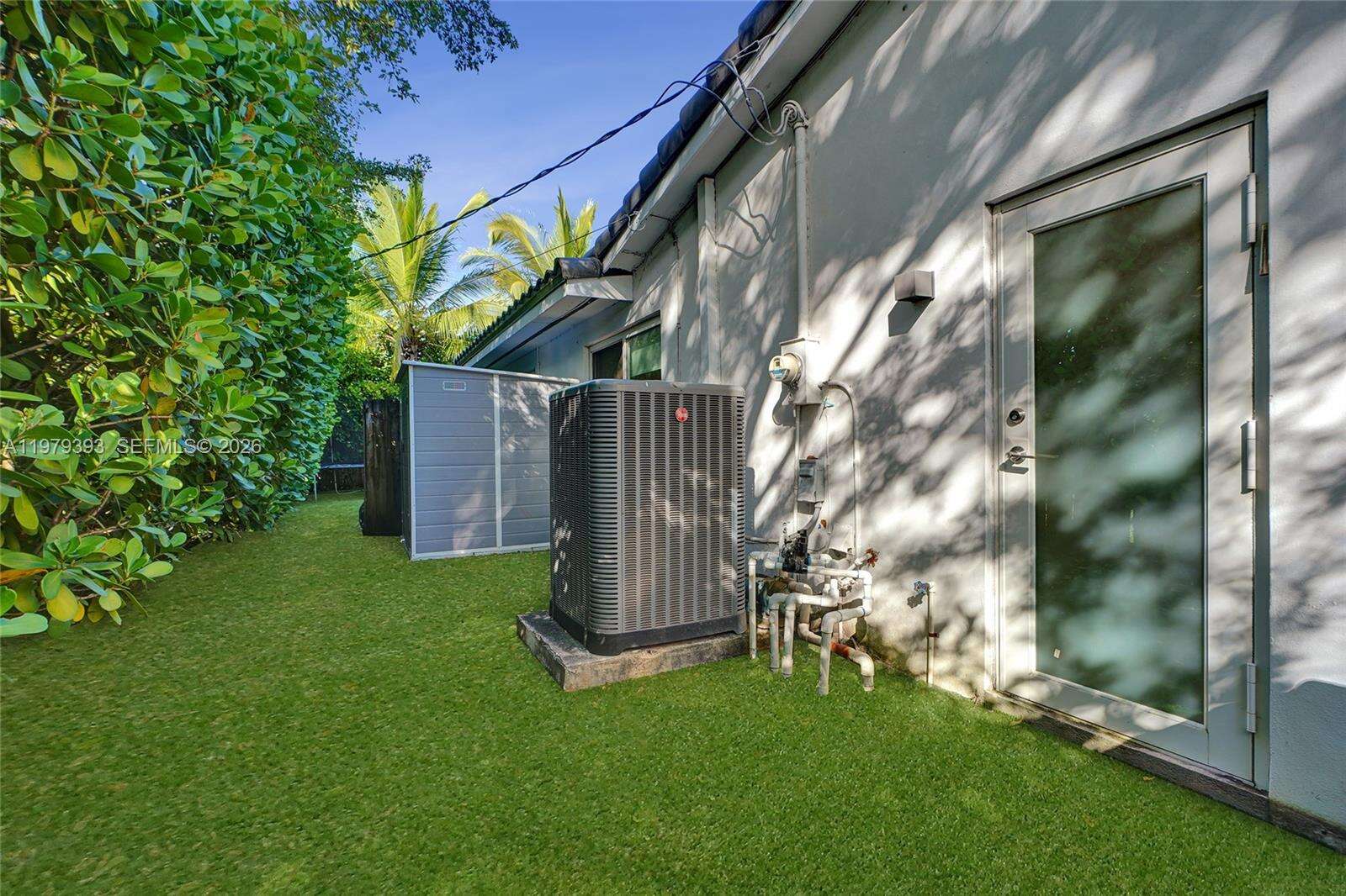 2301 196th St, Miami, FL 33180 | Picture 60